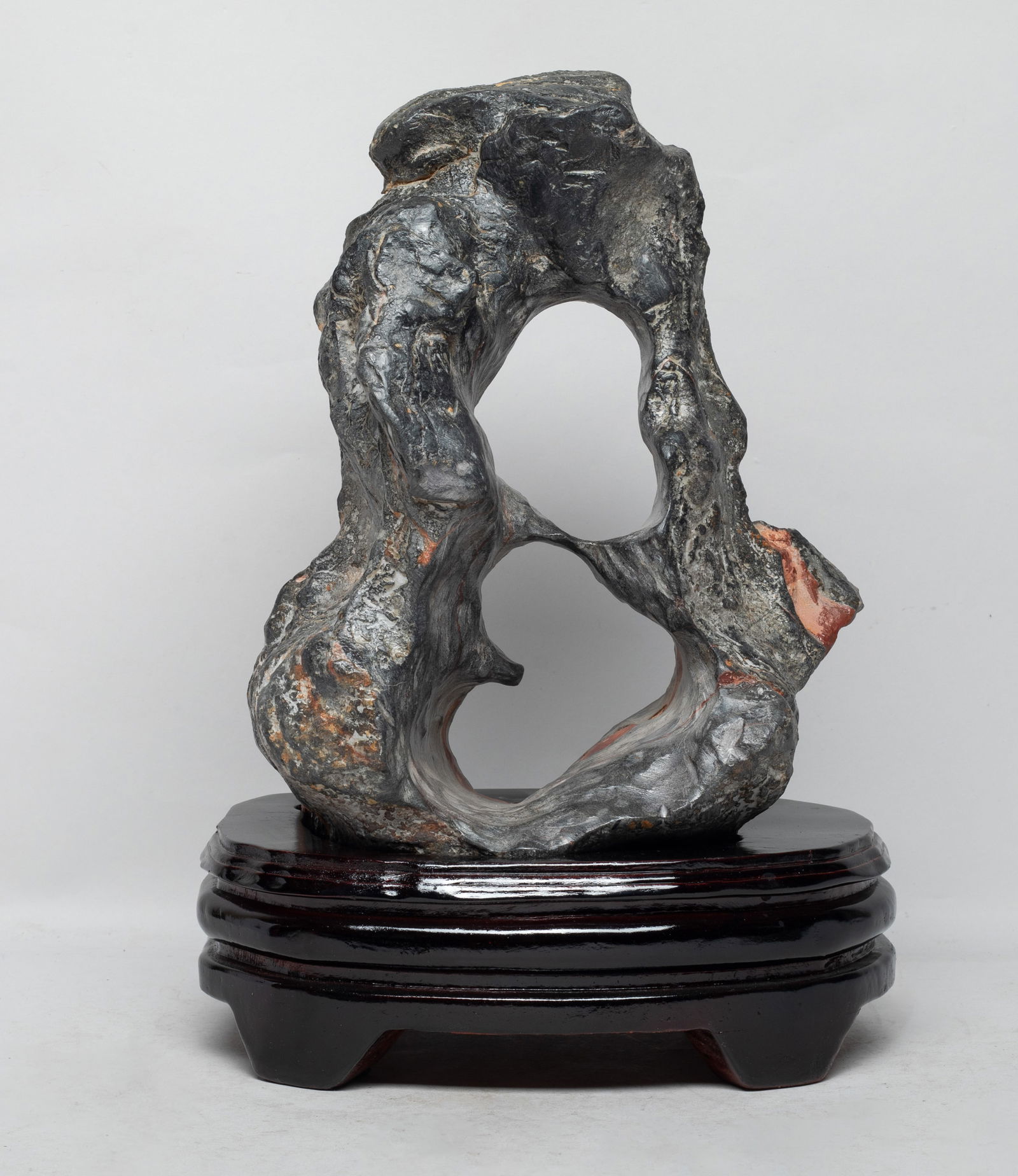 Estate Chinese Export Scholar Stone: Collectible Chinese scholar stone sculpture with stand. Approx. 13*9*6 inch (w/ stand). The Estate of the E Los Angeles, 2023.