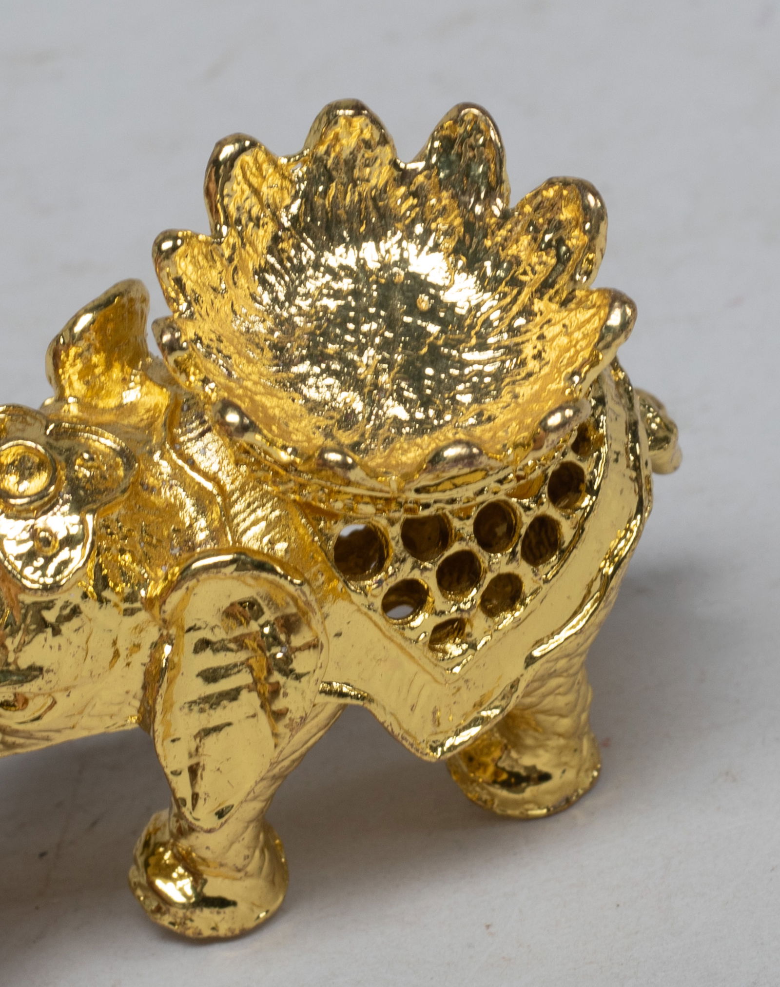 Large Gemstone Ball w/ Stand - 9