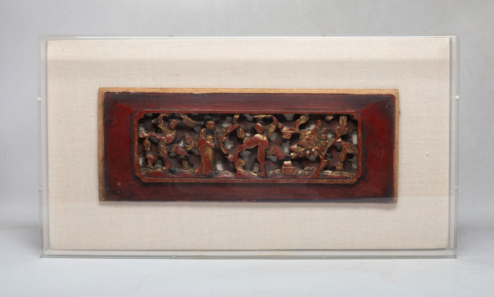 Designed Antique Chinese Wood Wall Hanging Plaque: Antique Chinese wood hanging plaque, of rectangular shape, carved in openwork with a scholar and two dancing boys among flower, with acrylic case. Approx. 18.7*10*2.3 inch (case size).