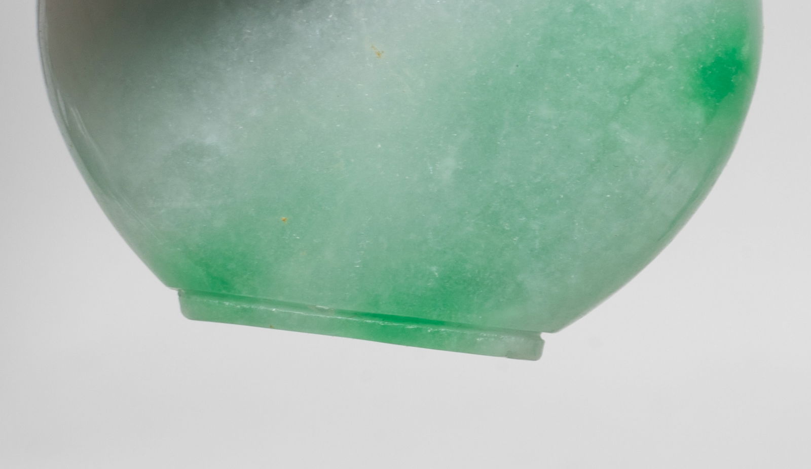 Three Chinese Export Snuff Bottles - 4