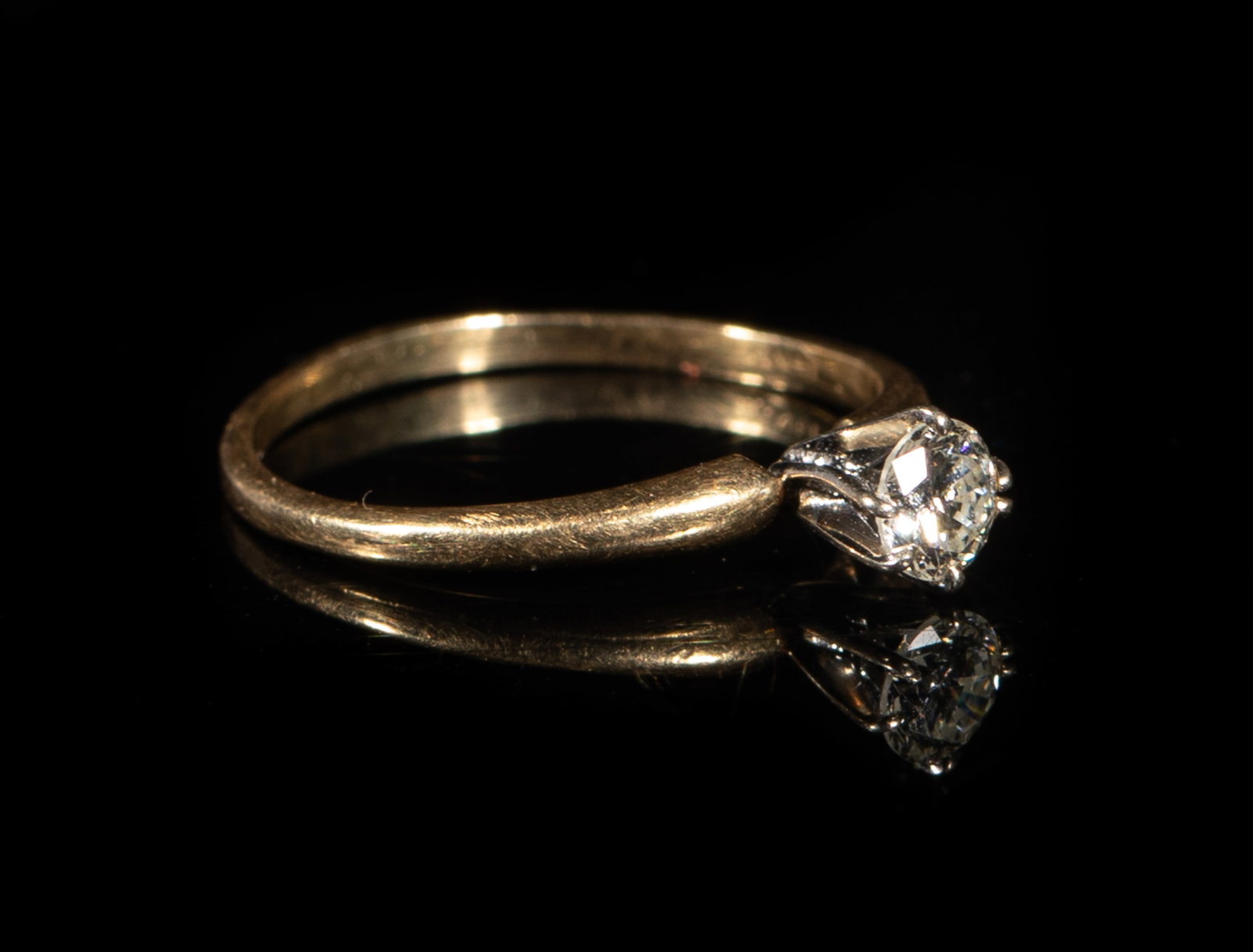 Vtg.14K Plumb Gold Diamond Ring (Nature or Lab) (1 of 8)