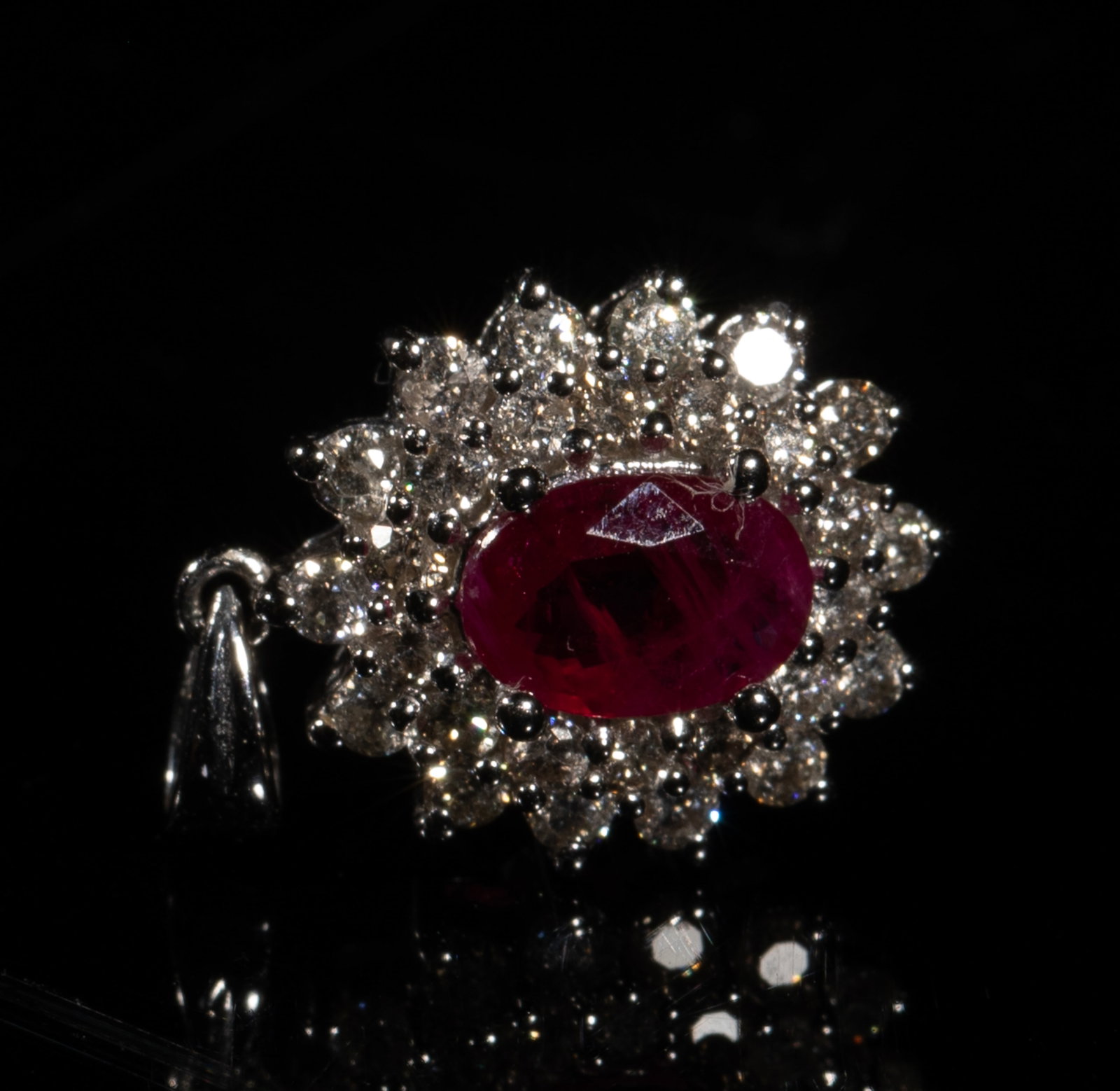 14K 585 White Gold, Ruby Pendant - 5