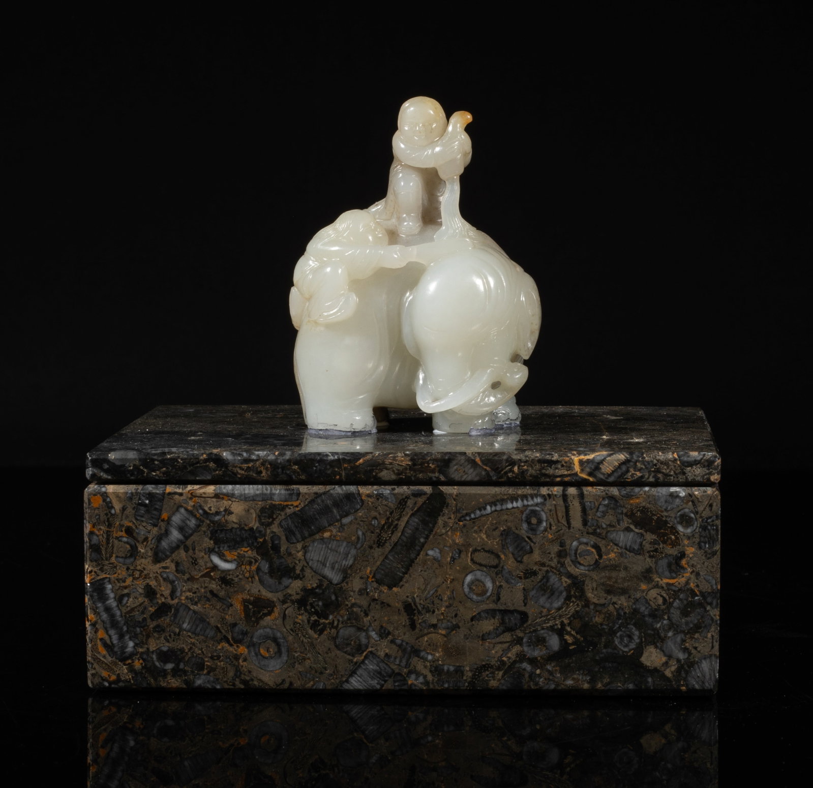 Designed Chinese Large Jade on Marble Box: Collectible Chinese marble box, with a russet jade sculpture on the top, carved as a boy standing and another boy clambering on an elephant, swiping and cleaning the animal. Approx. 5.1*4*4.8 inch.