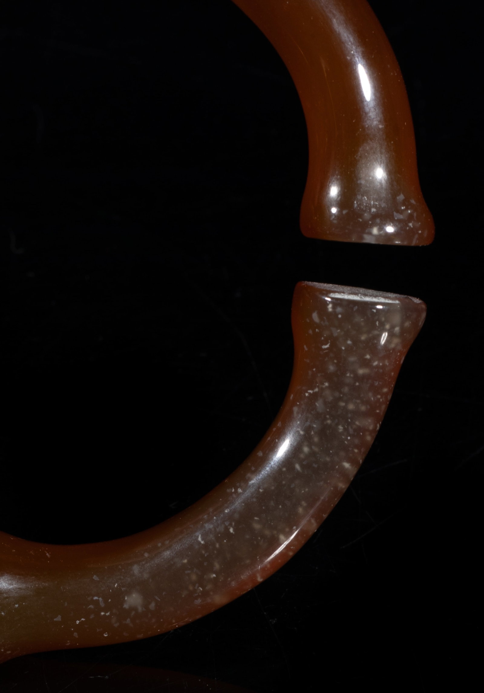 Two Rare Chinese Cameo Agate Bangles - 3