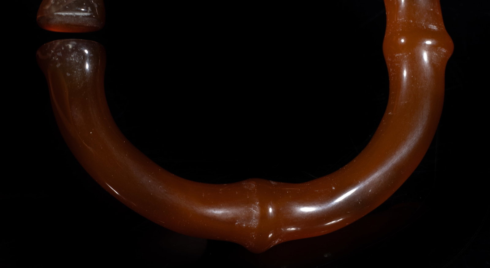 Two Rare Chinese Cameo Agate Bangles - 5