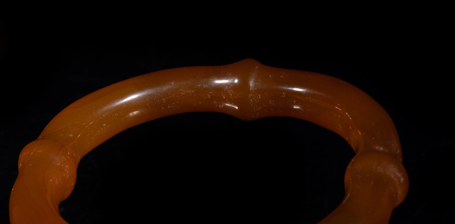 Two Rare Chinese Cameo Agate Bangles - 6