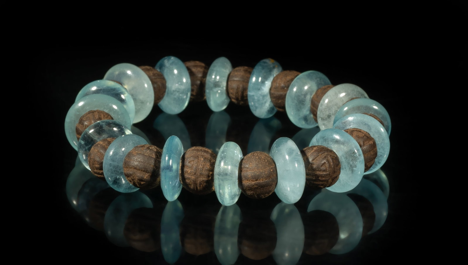 Chinese Mixed Agarwood Hexiang, Aquamarine Beads (1 of 8)