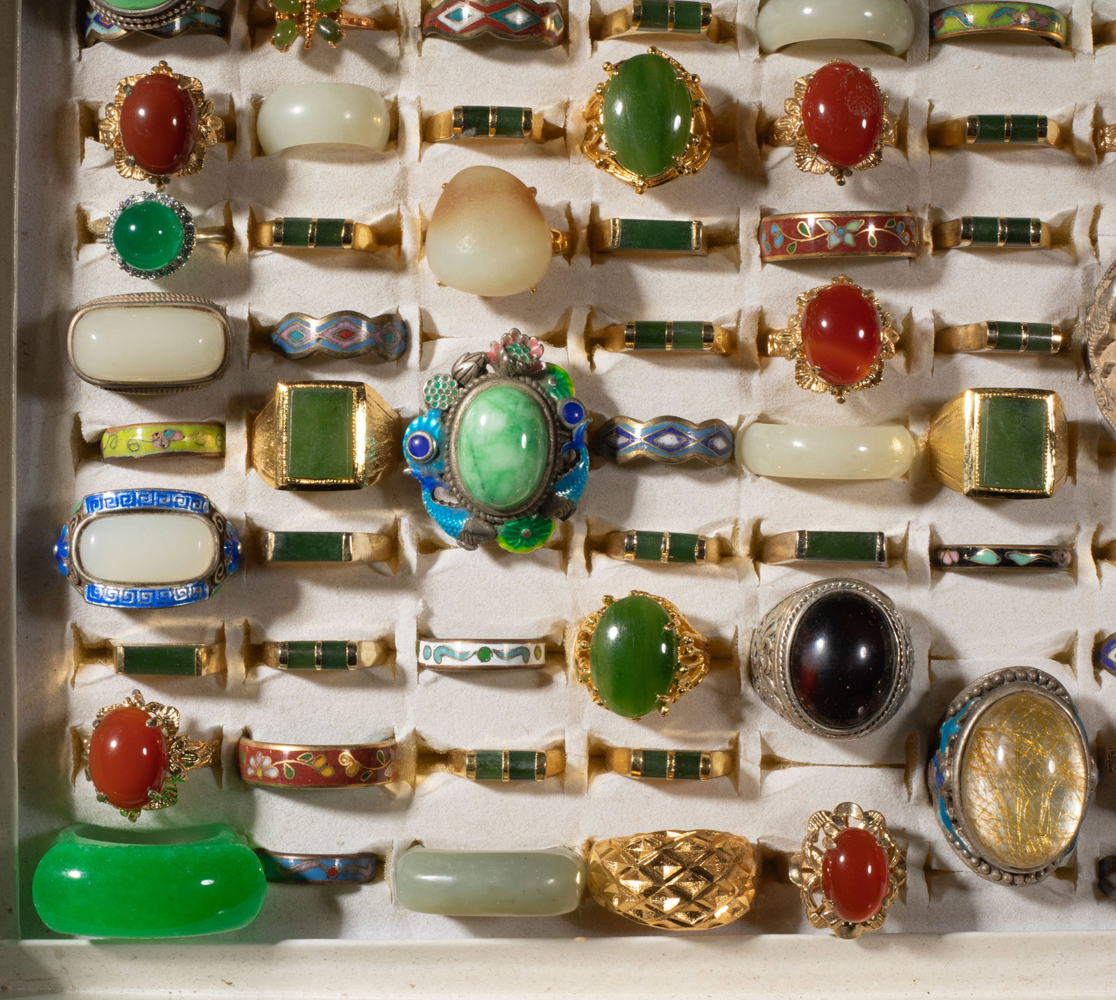 Large Set Chinese Export Rings - 7