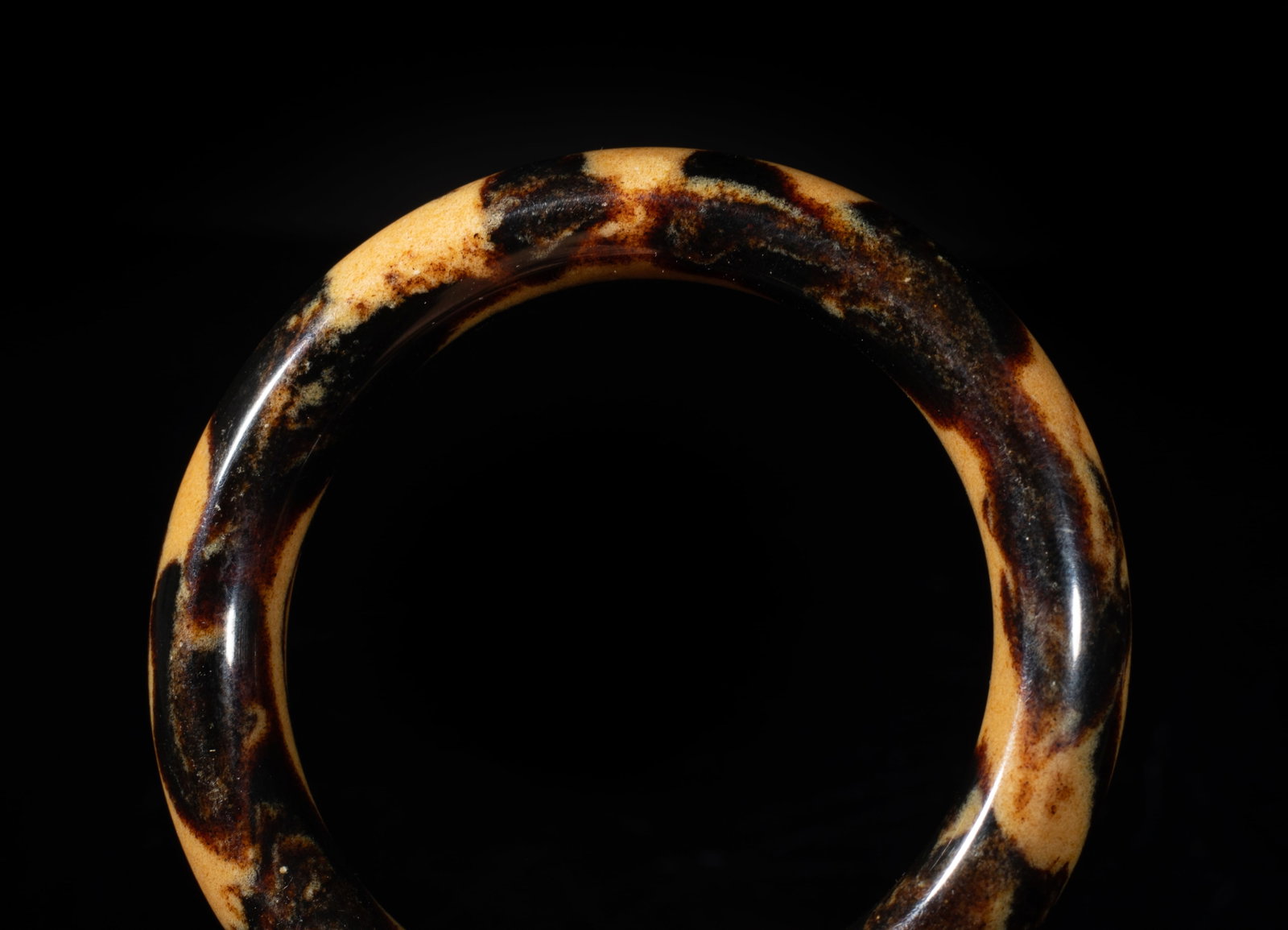 Vintage Chinese Export Amber Bangle - 4