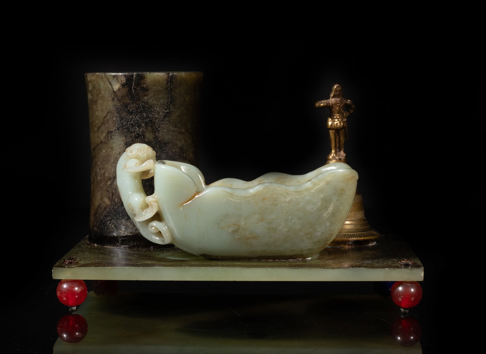 Rare 1900s Chinese Export Jade Writing Wares: Including a jade brush pot, a jade washer carved with a beast clambering on the narrow side forming as a handle, and a metal figurine sculpture, with a rectangular base. Approx. 6*4.2*3.7 inch.