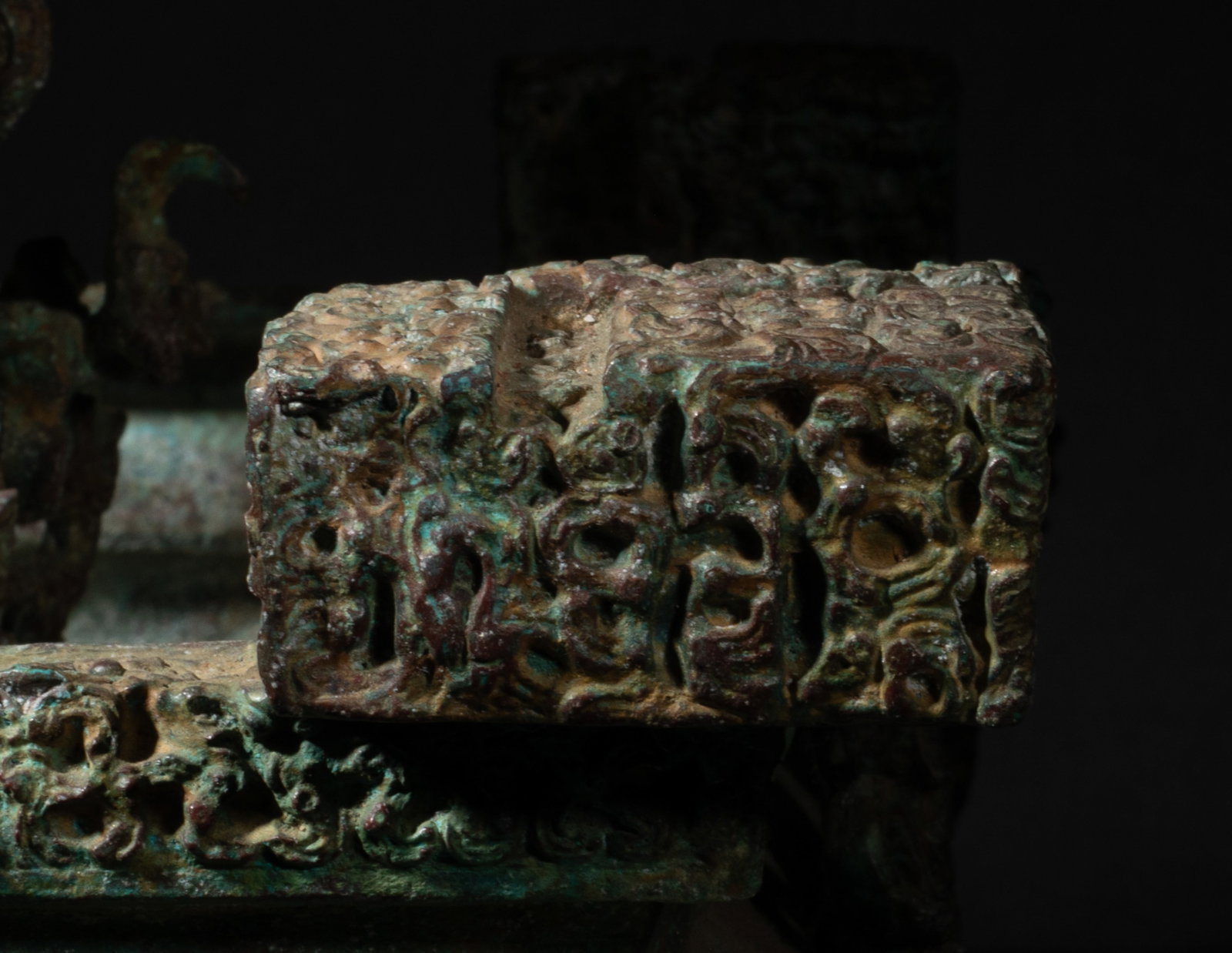 Large Chinese Bronze Made Pot Sets - 4