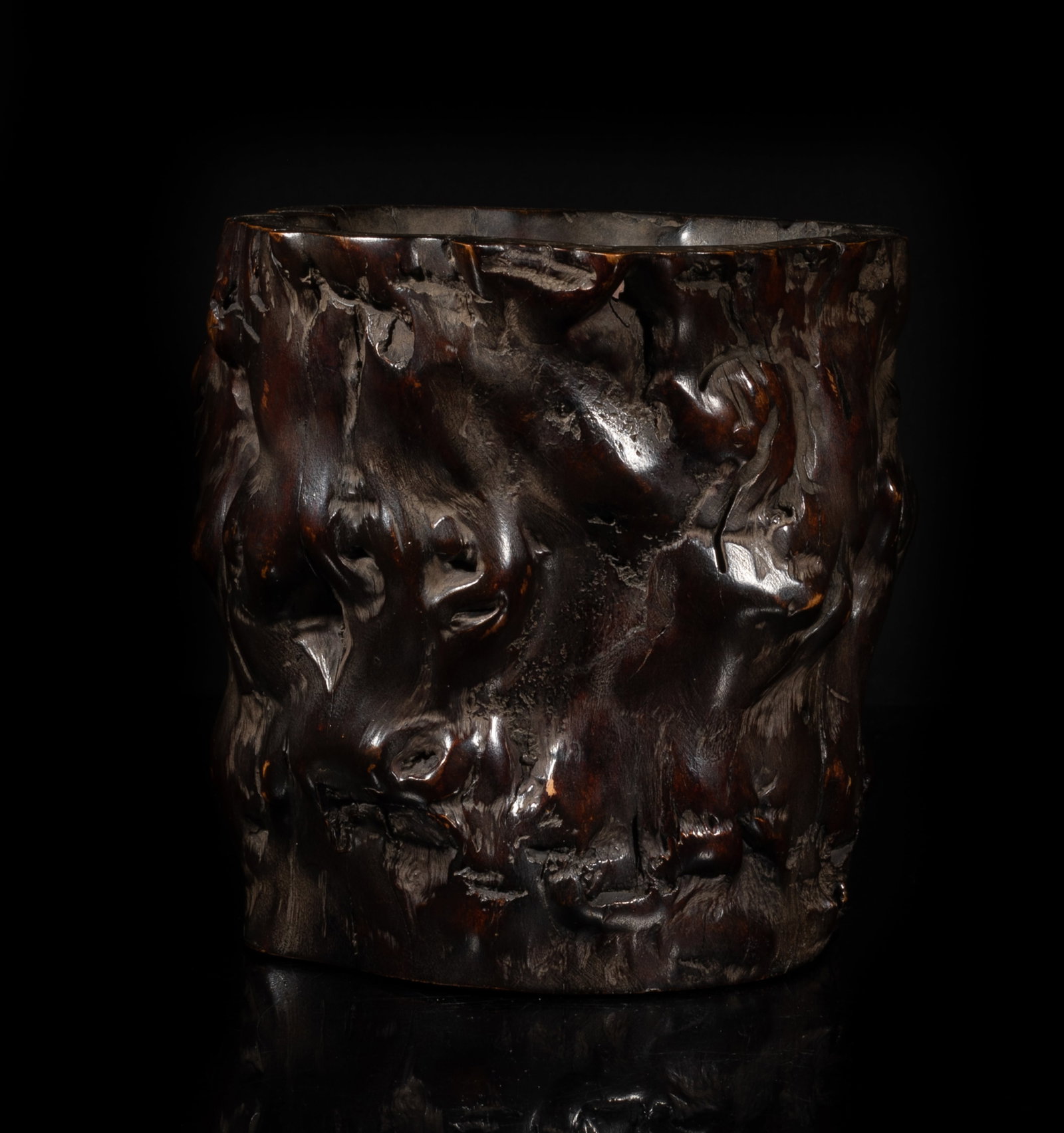 Large Chinese Bark of Agarwood Brush Pot (1 of 12)
