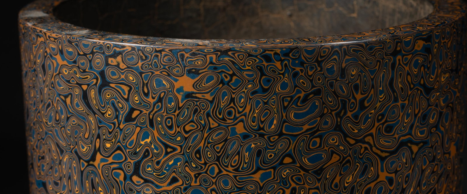Large Chinese Lacquer Brush Pot - 6