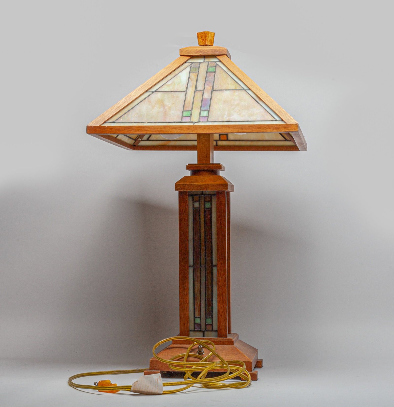 Vintage Tiffany Style Stained Glass Lamp: Special Tiffany style stained glass table lamp. Approx. 26*14.7*14.7 inch.