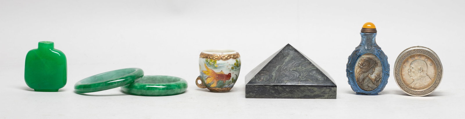 Chinese Snuff Bottles, Stones, Ink Box: Including two bangles, two snuff bottles, an ink box, a bird feeding jar, and a stone sculpture. Approx. 3.6*3.6*2.1 inch (largest).
