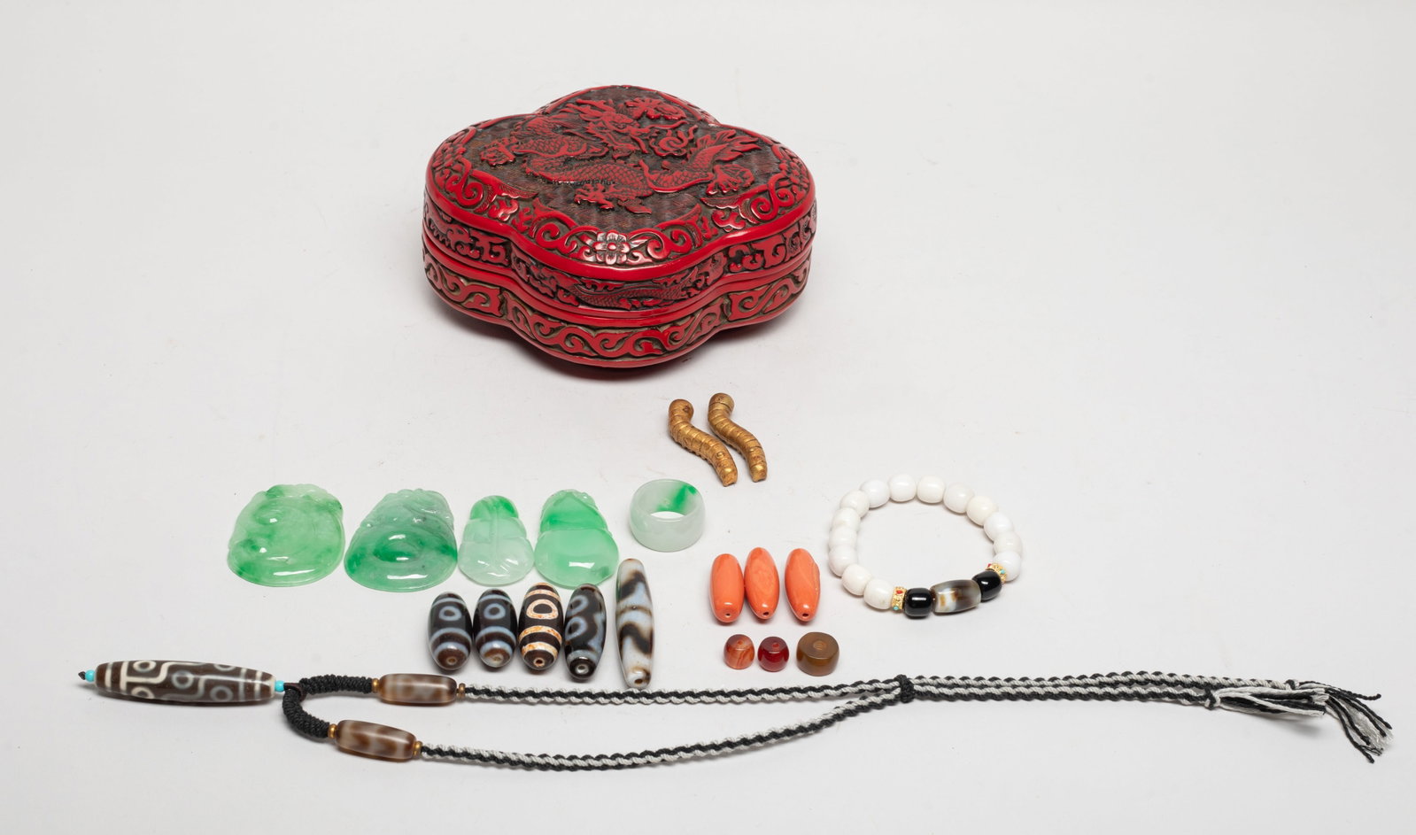 Box of Vtg. Chinese Jade, Stone, Beads (1 of 14)