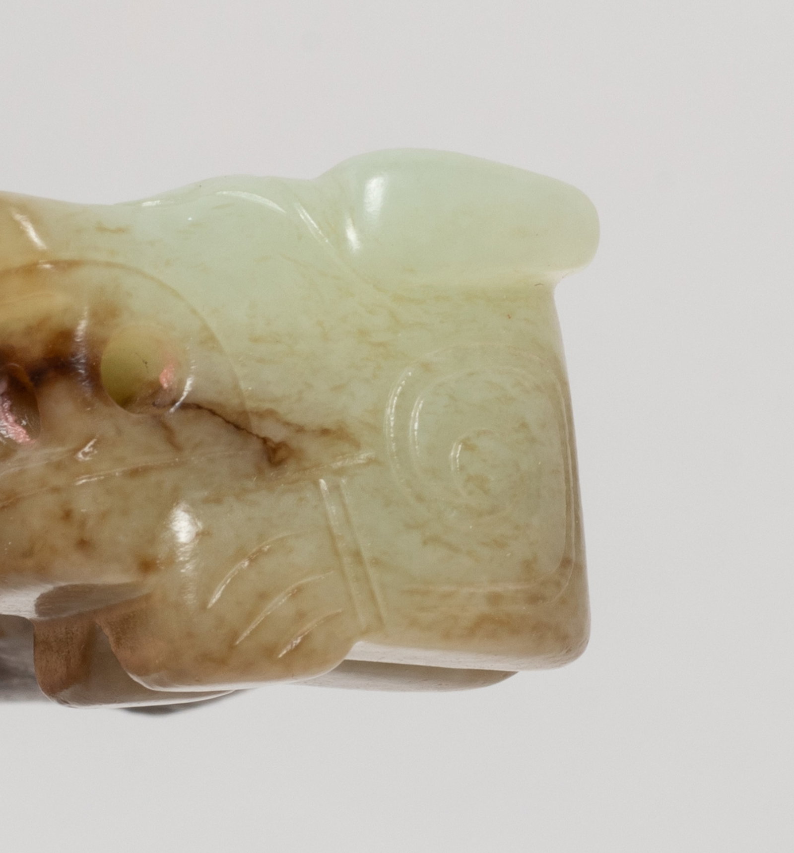 Two Chinese Export Jade Pendants - 4
