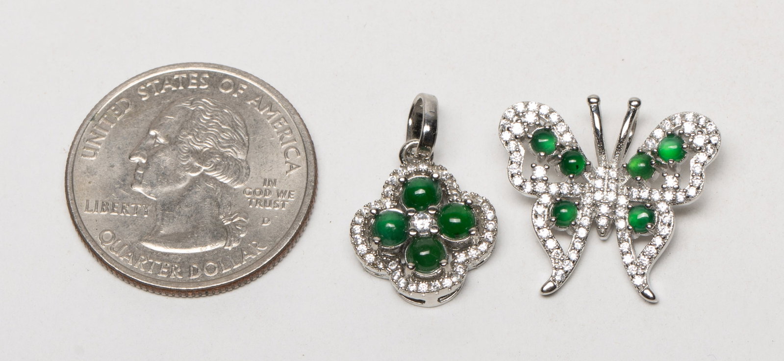 Two Chinese Export Jade Pendants - 2