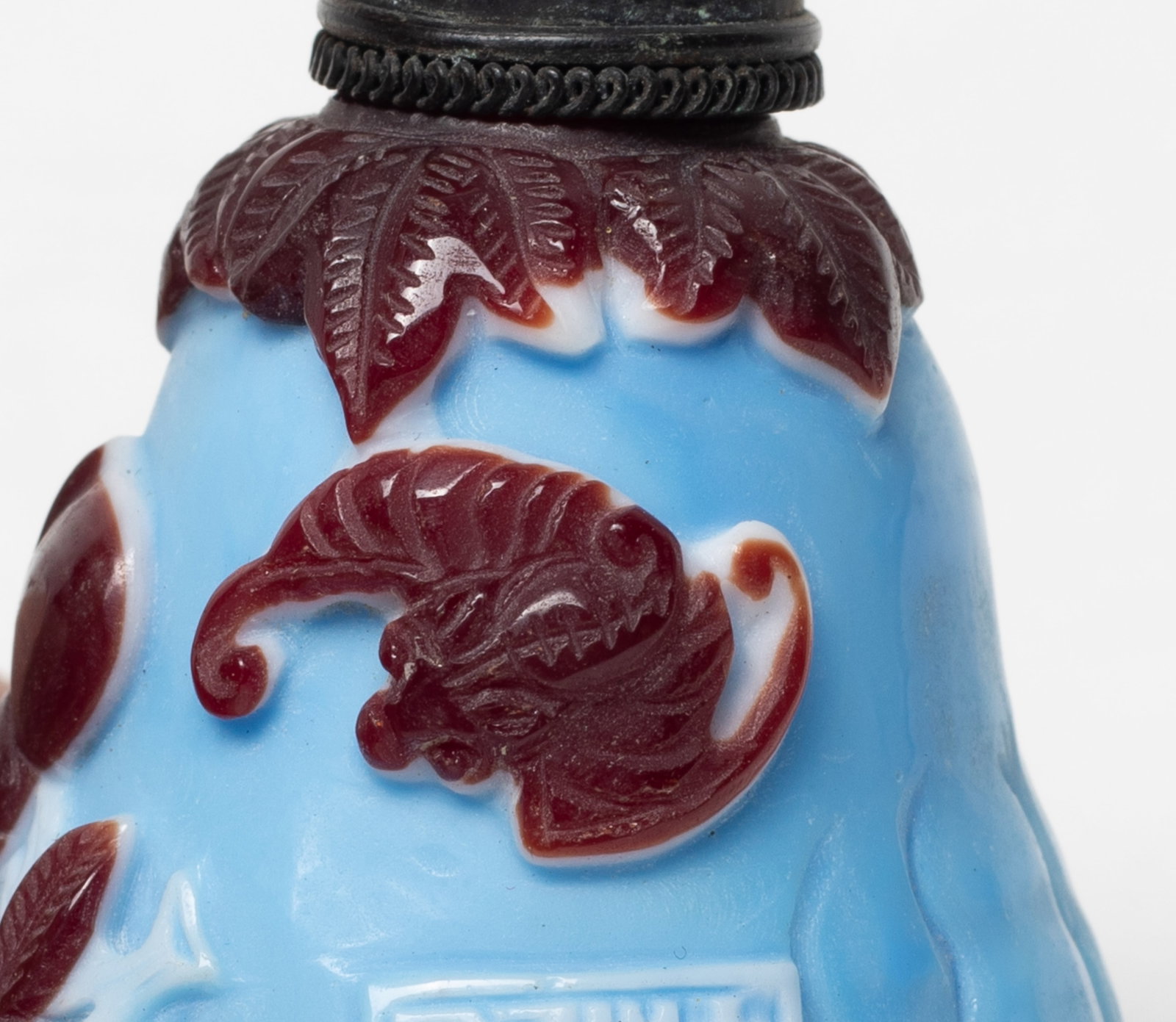 Two Chinese Export Snuff Bottles - 7