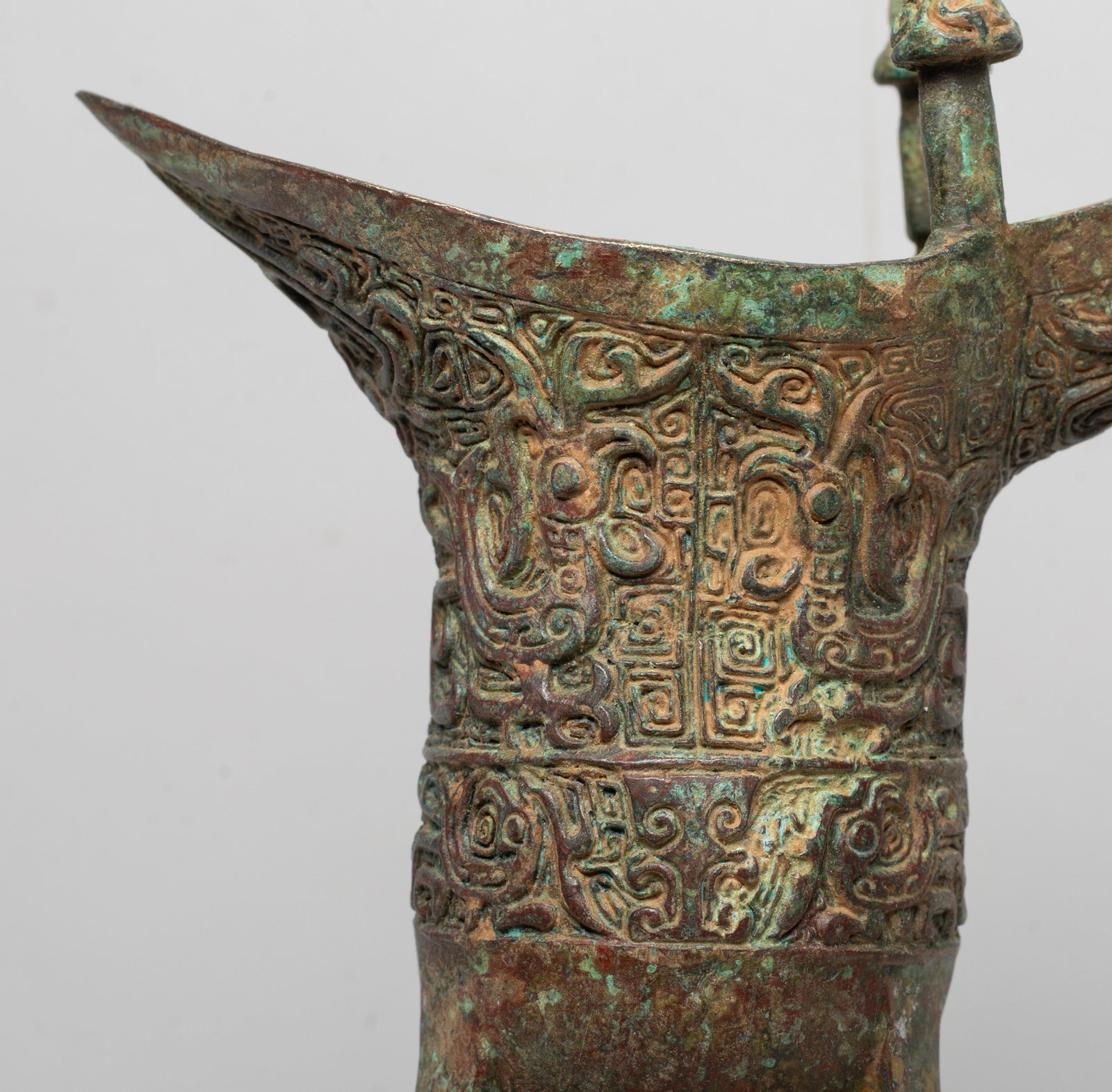 Two Chinese Bronze Tall Cups - 6