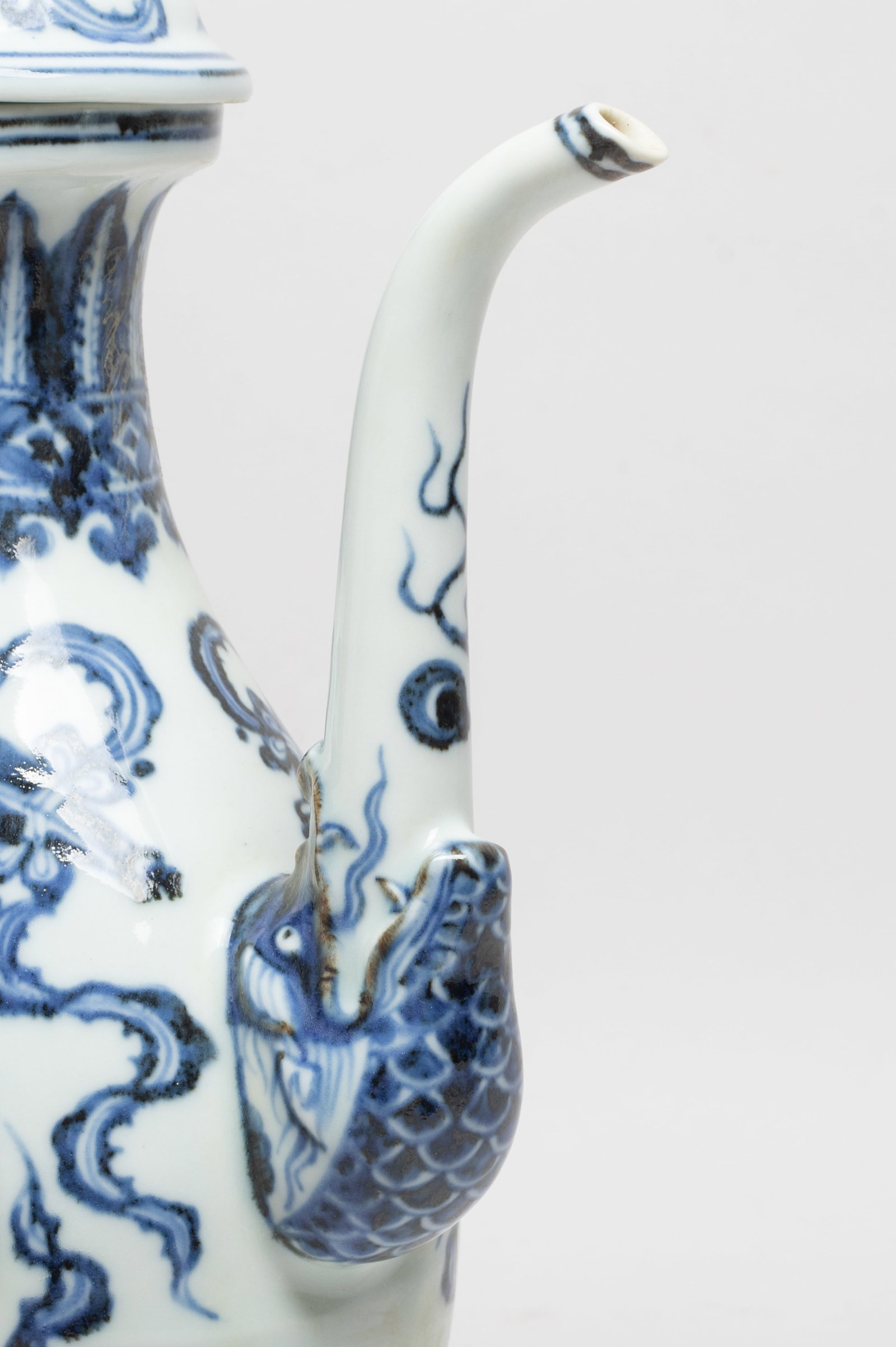 Large Chinese Export Porcelain Pot - 10