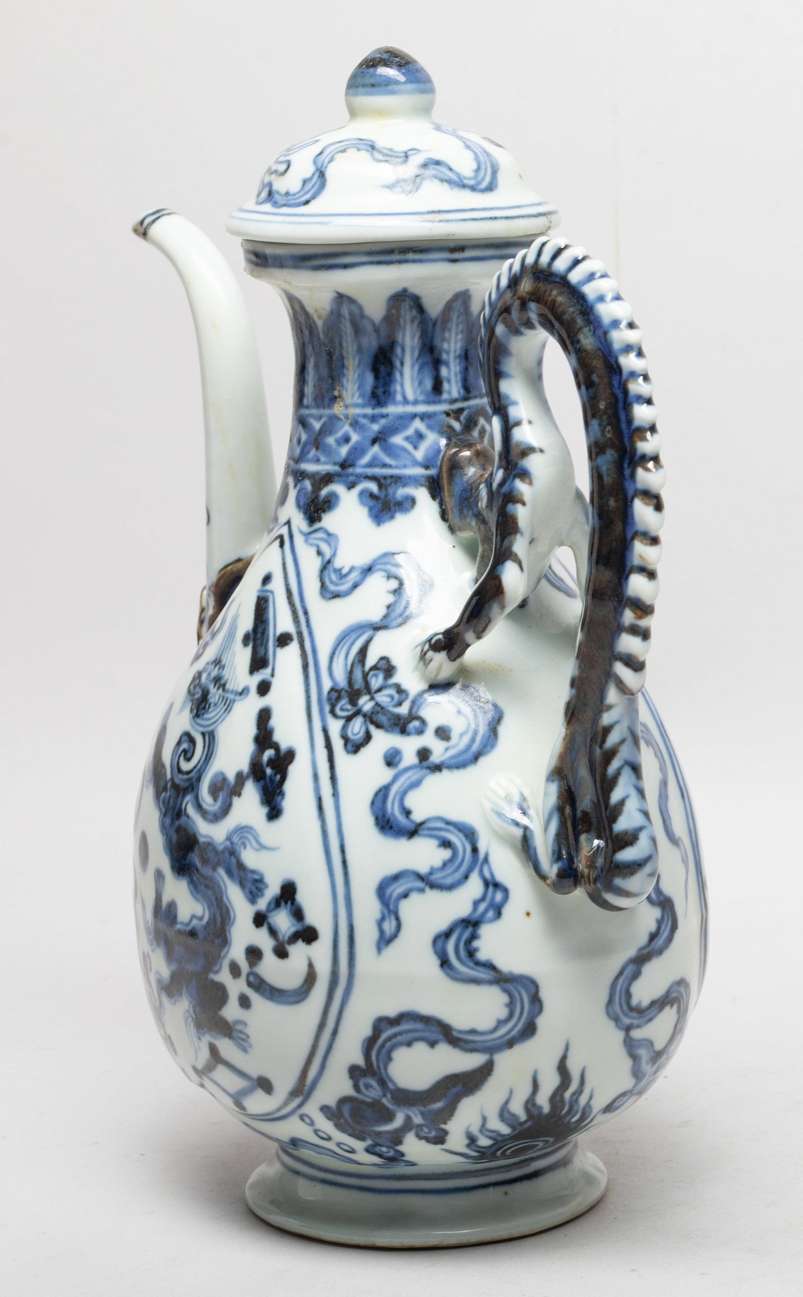 Large Chinese Export Porcelain Pot - 3