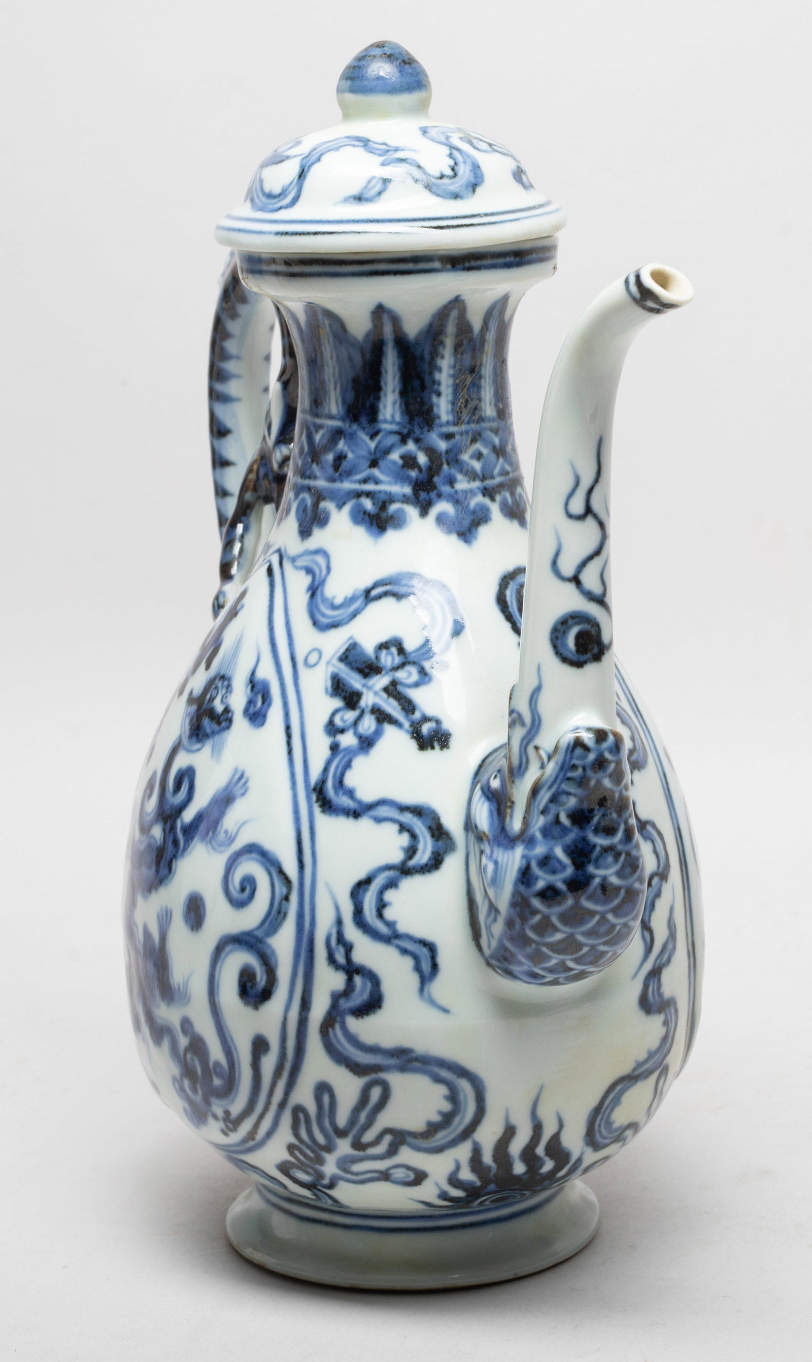 Large Chinese Export Porcelain Pot - 4