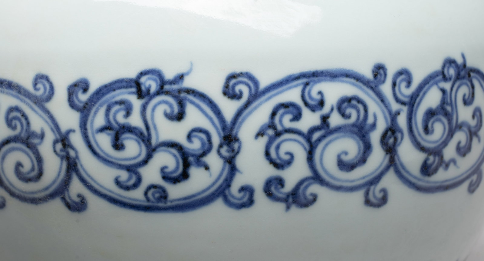 Large Chinese Export Porcelain Jar - 9