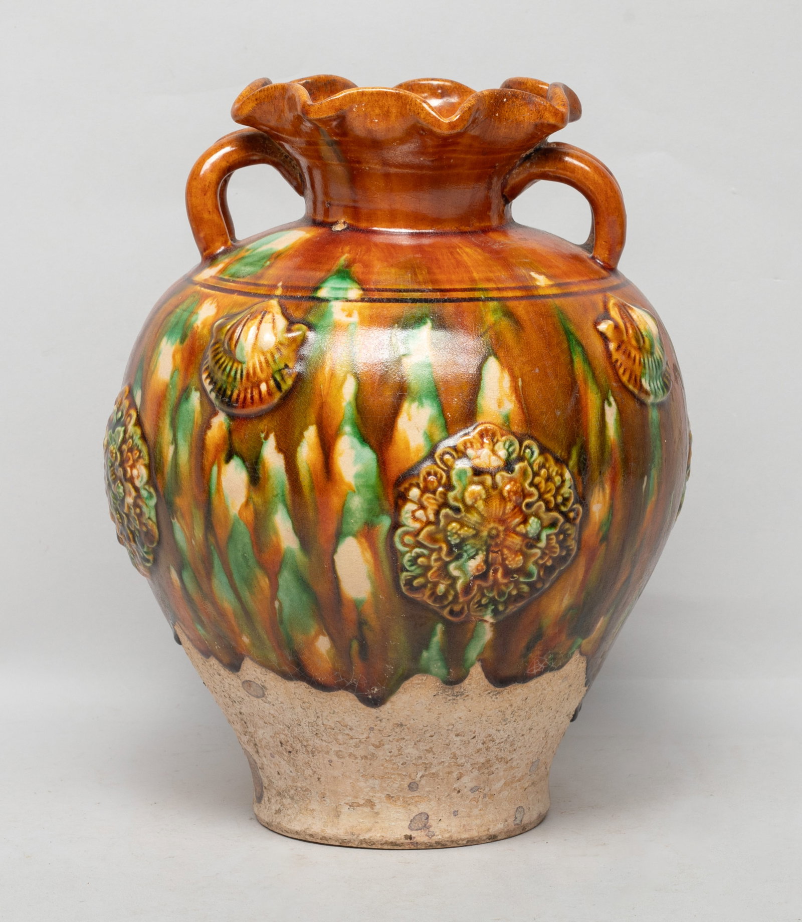 Chinese Sanchai Glazed Stoneware Vase (1 of 10)