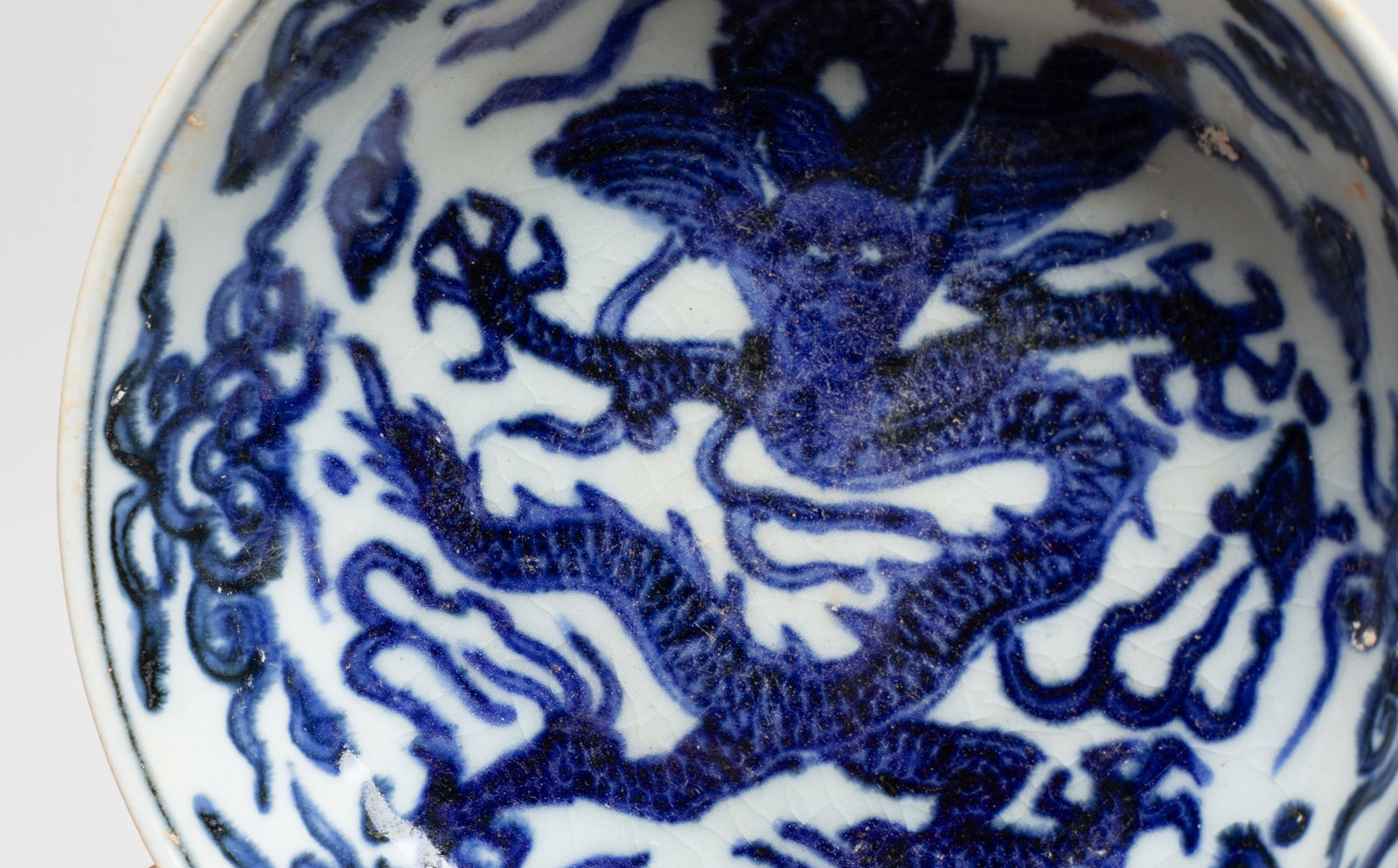 Two Chinese Export Porcelain Plates - 11
