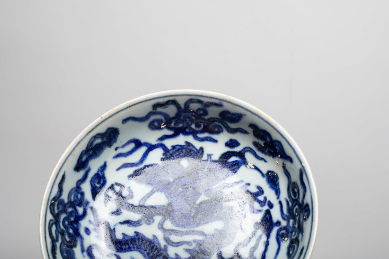 Two Chinese Export Porcelain Plates - 8