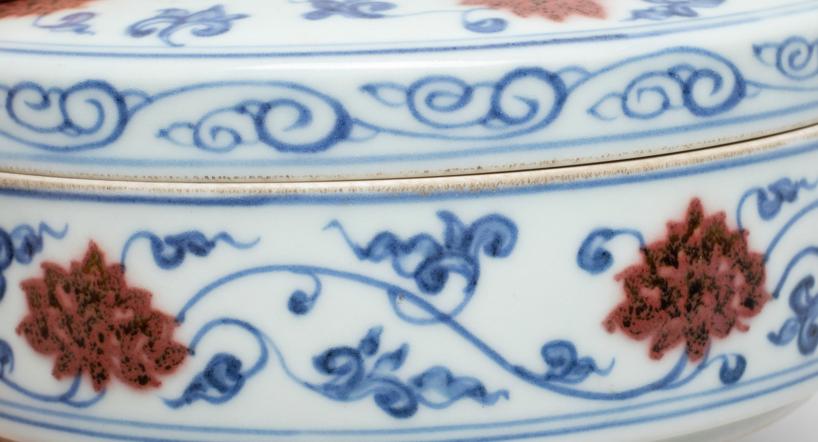 Estate Two Chinese Export Porcelain Boxes - 6
