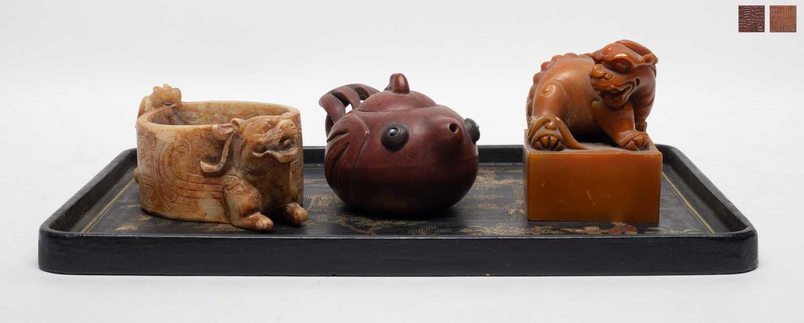 Chinese Export Lacquer, Stone, Decors (1 of 16)