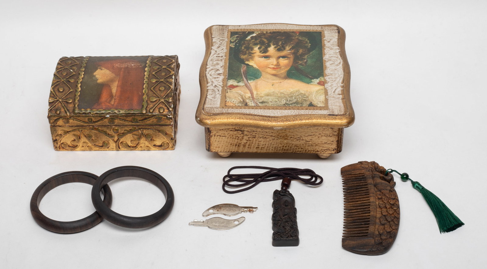 Set Chinese Export Wood Bangles, Pendant (1 of 10)
