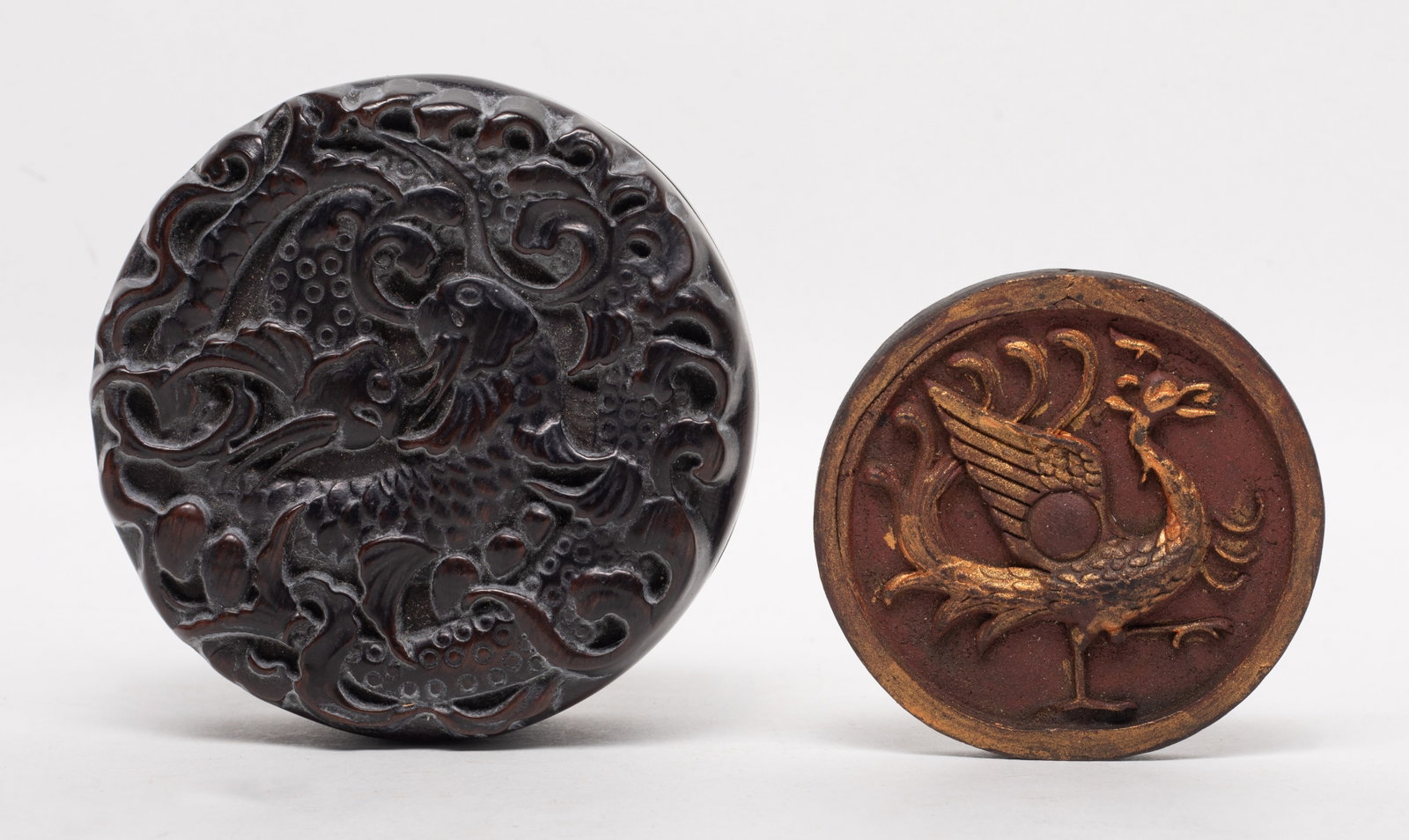 Chinese Mixed Agarwood Hexiang Pendant: Chinese mixed agarwood hexiang pendant carved phoenix on both sides, slightly fragrant, with wood box carved dragon/fish. Approx. 35 gram (pendant weight), 2.9*2.8 inch (pendant size).