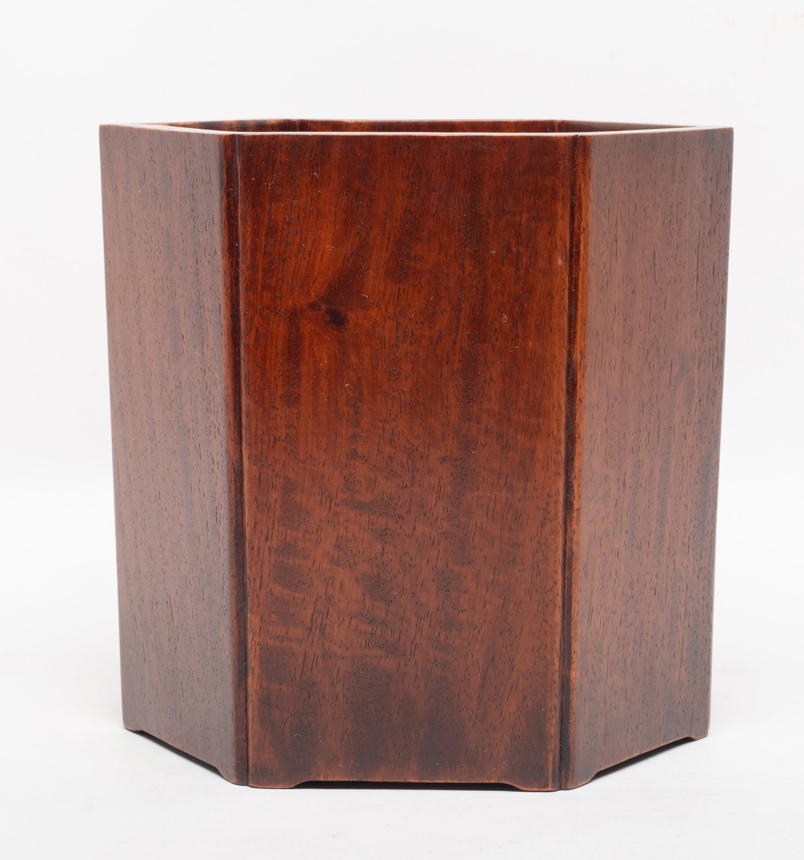 Estate Chinese Wood Brush Pot (1 of 12)