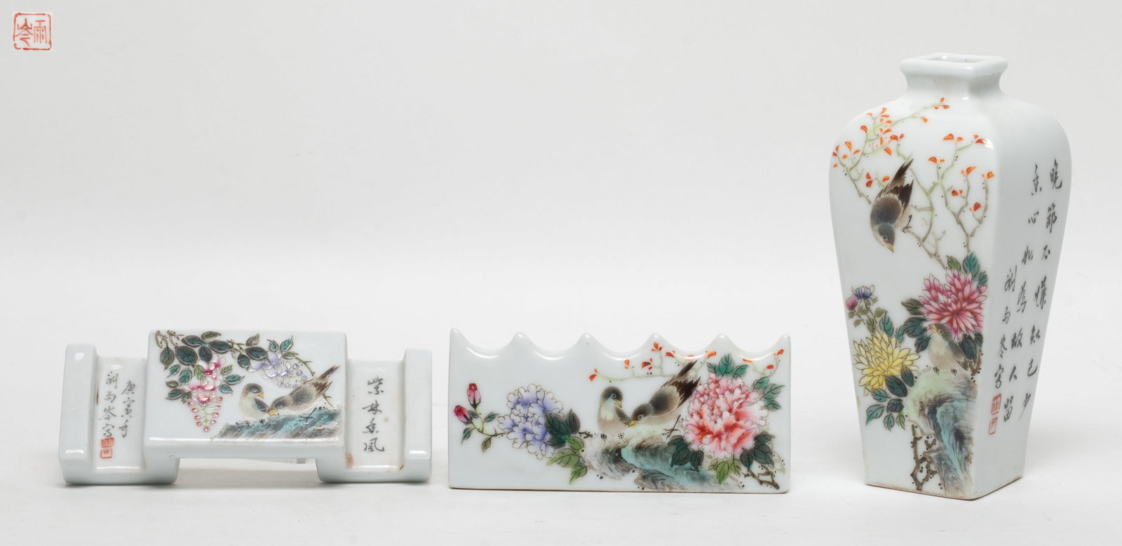 Estate Chinese Export Porcelain Writing Sets: Set of porcelain brush stand, paper weight and cabinet vase, each bottom with mark. Approx. 5.3*2.3*2.3 inch (vase size).