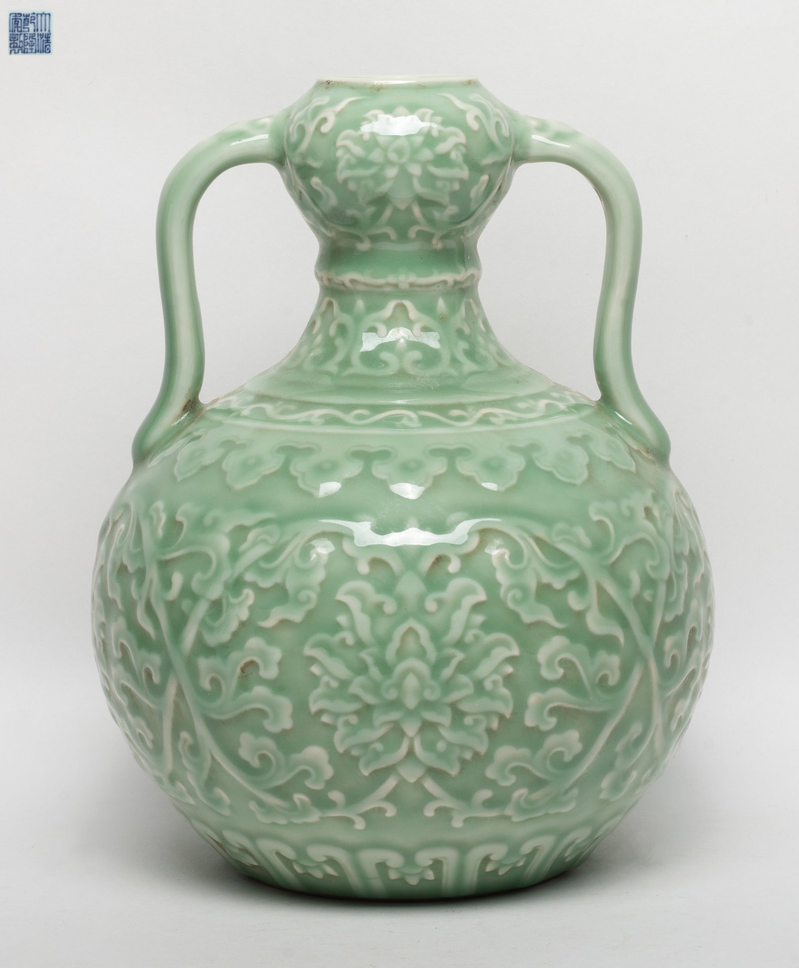 Chinese Bean Green Glazed Porcelain Vase (1 of 12)
