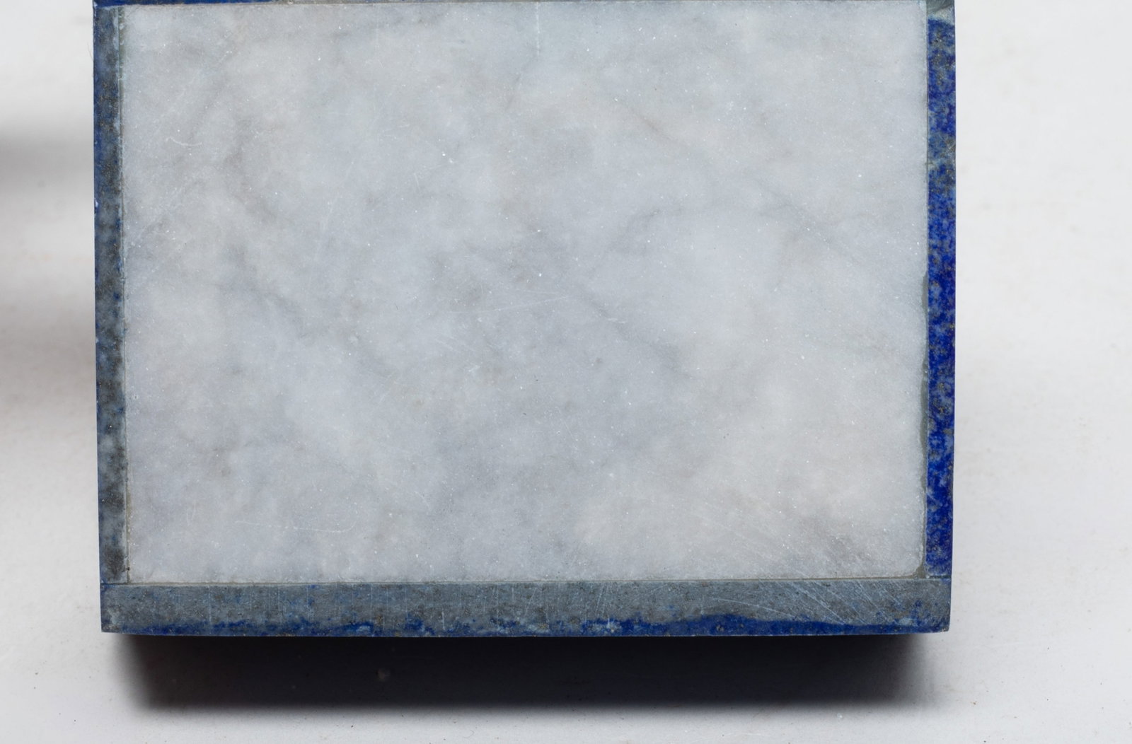 Two West Asian Lapis Boxes - 11