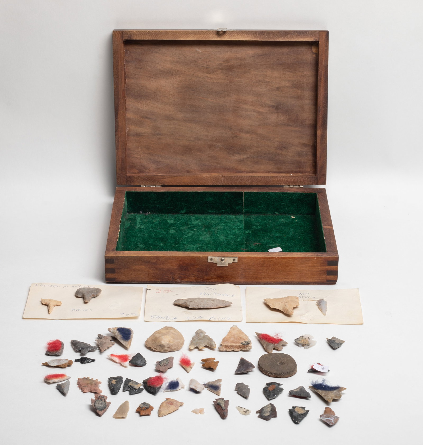 Set Antique South American Stone Points (1 of 11)
