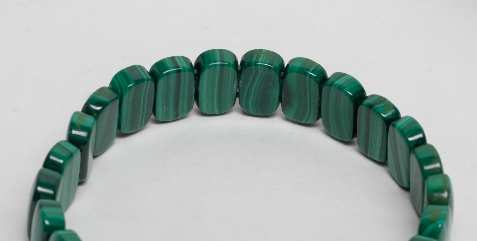 Two Vintage Designed Malachite Bracelets - 6