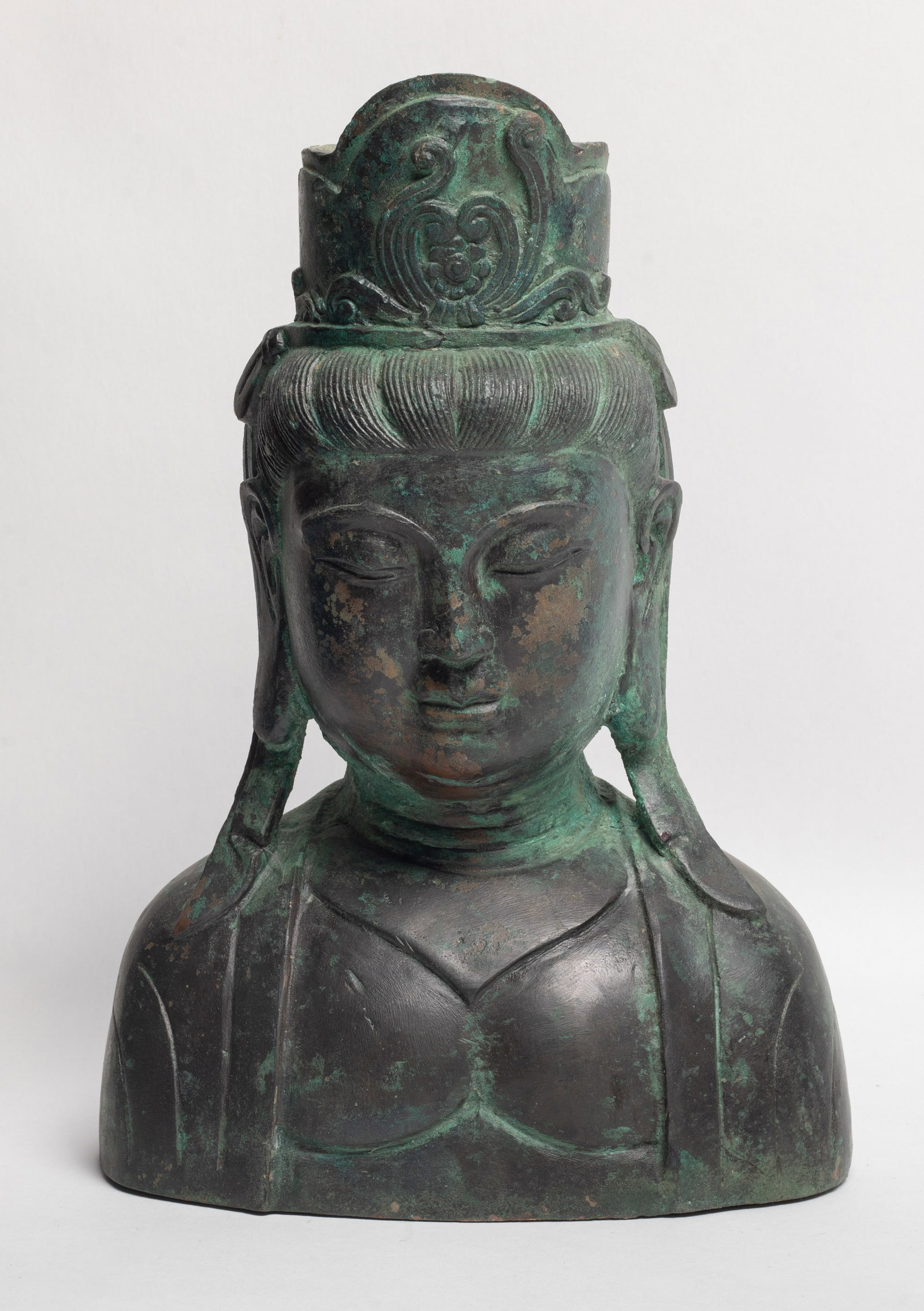 Large Chinese Bronze Bust of Buddha (1 of 9)