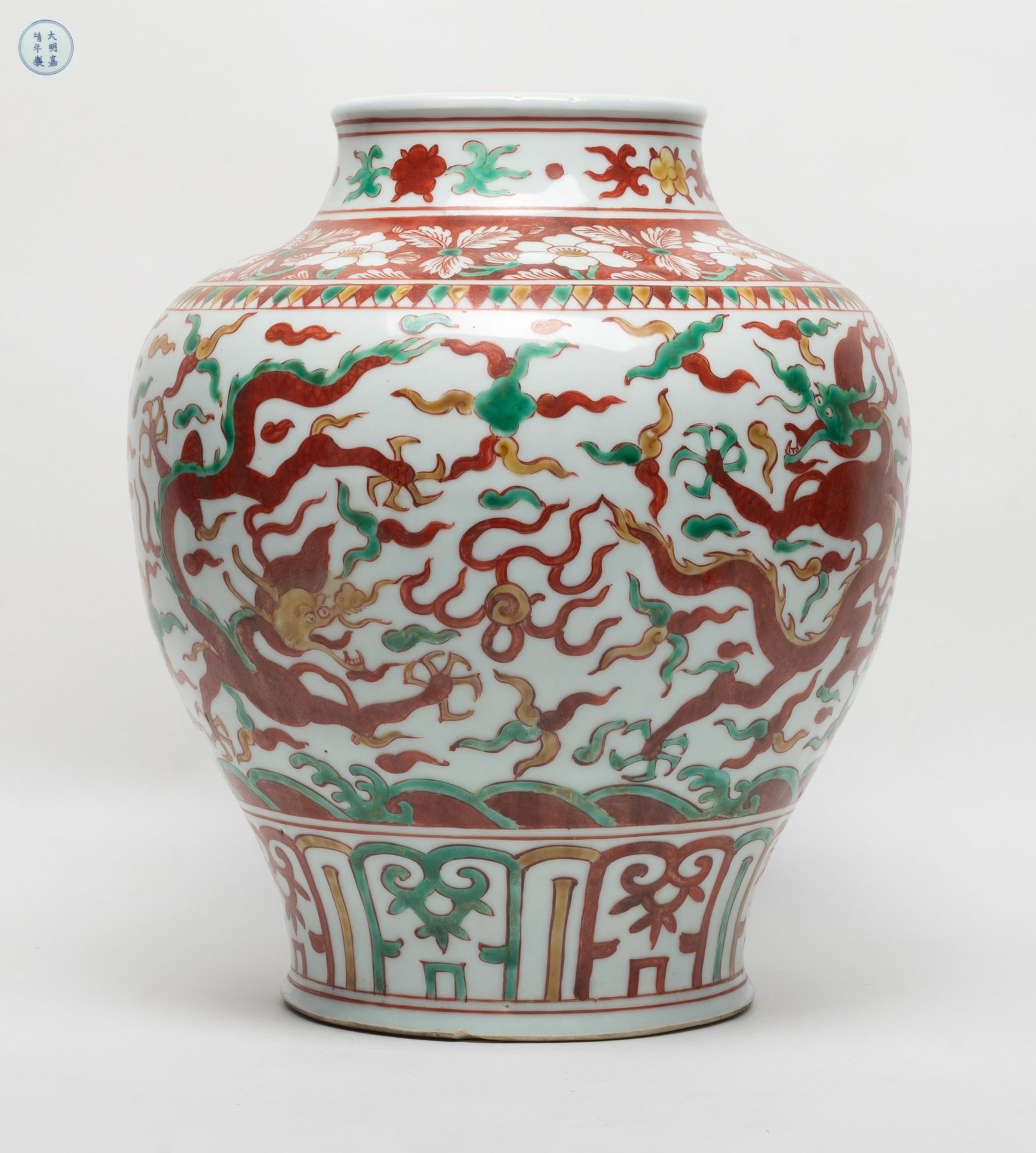 Estate Large Chinese Export Porcelain Jar (1 of 13)