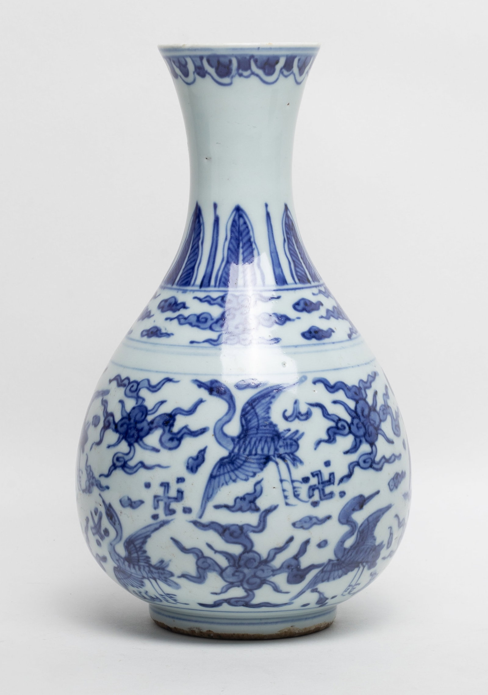 Rare Chinese Mid-Ming Type Porcelain Vase (1 of 13)