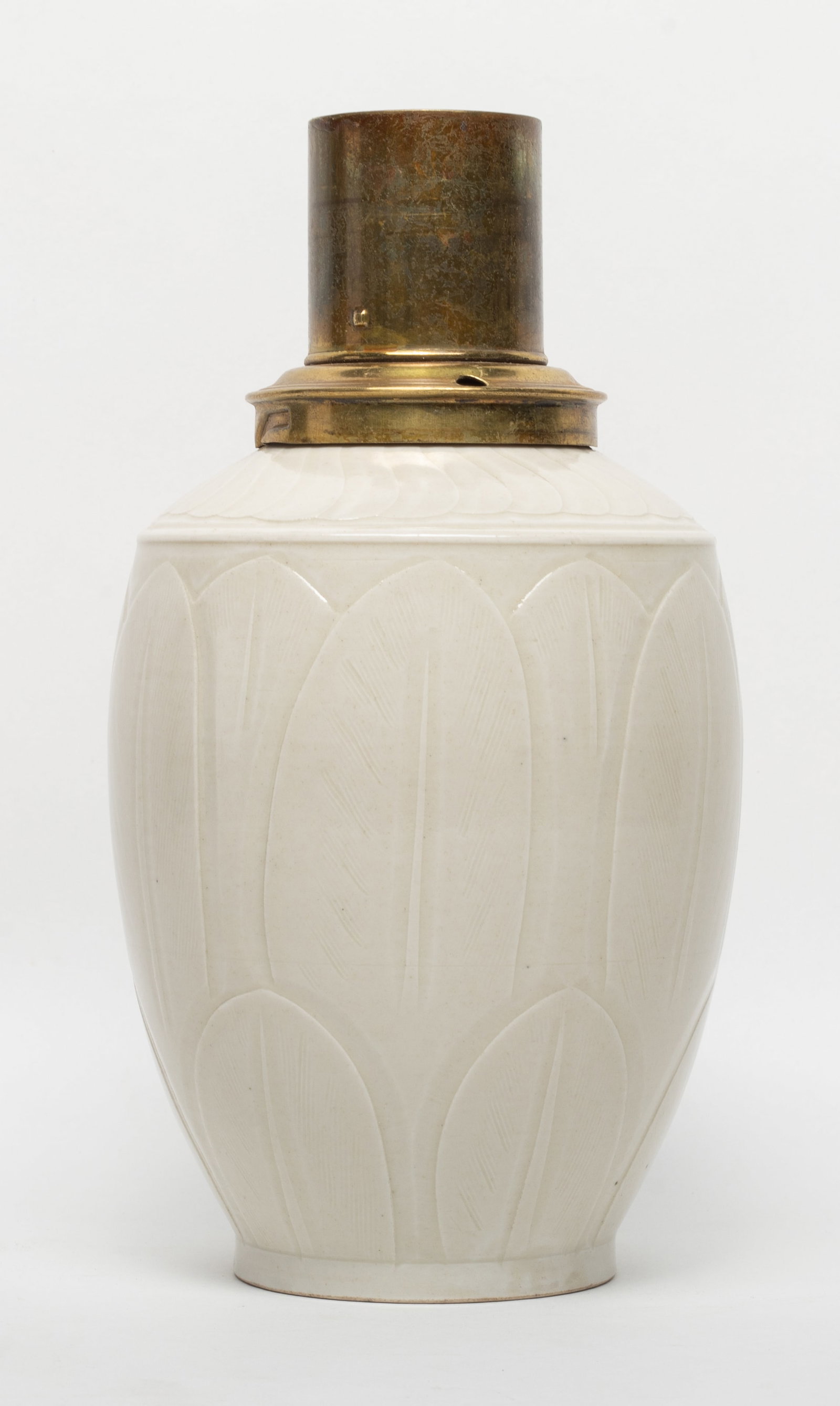 Rare Chinese Ding Ware Porcelain Fireplace Vase: Chinese Ding ware creamy glazed porcelain fireplace vase, with incised decoration. Approx. 8.5*4.5 inch.