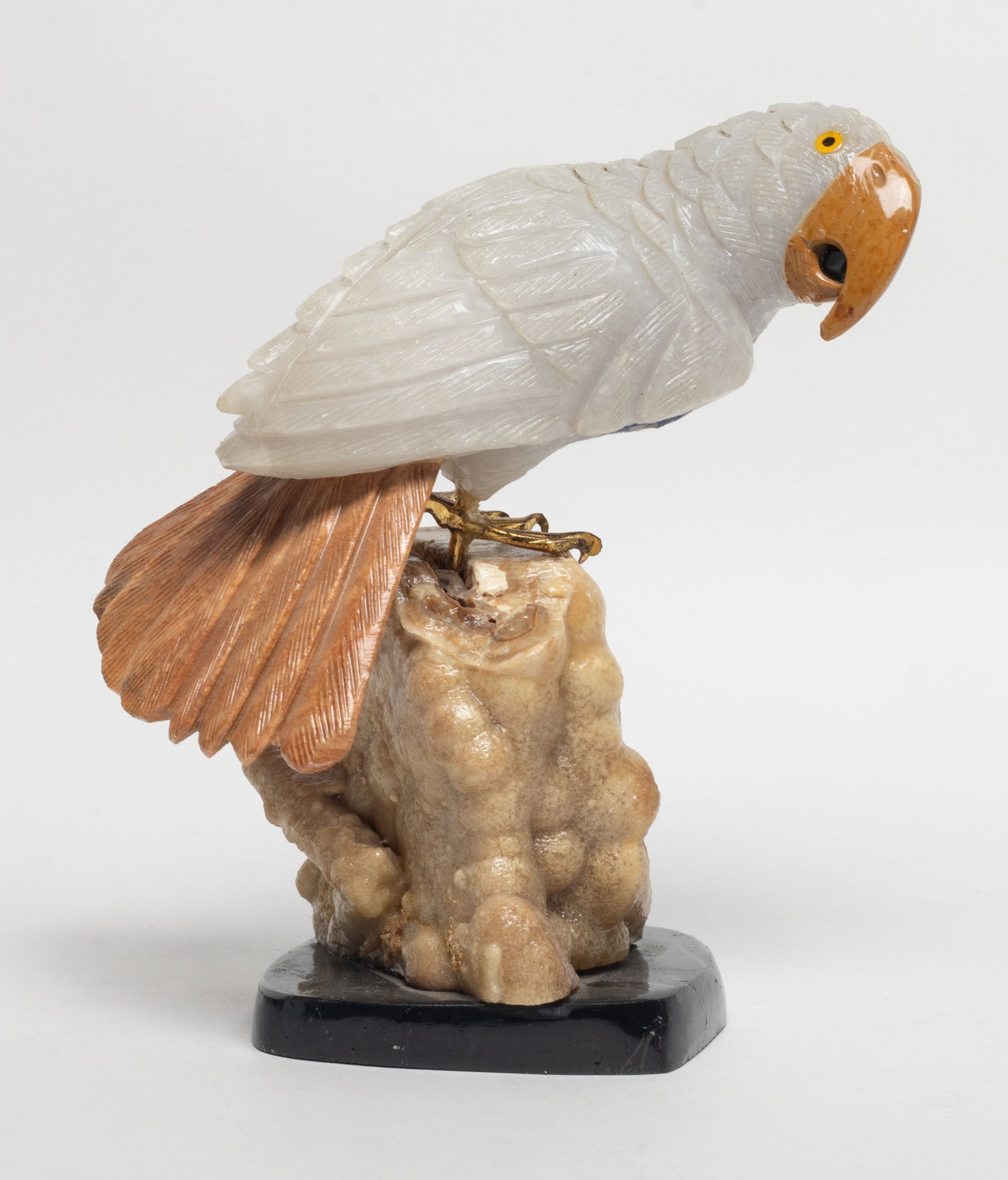 Vintage S American Gemstone Sculpture Parrot: Large South American gemstone carved parrot sculpture. 7.2*5.5*4.5 inch.