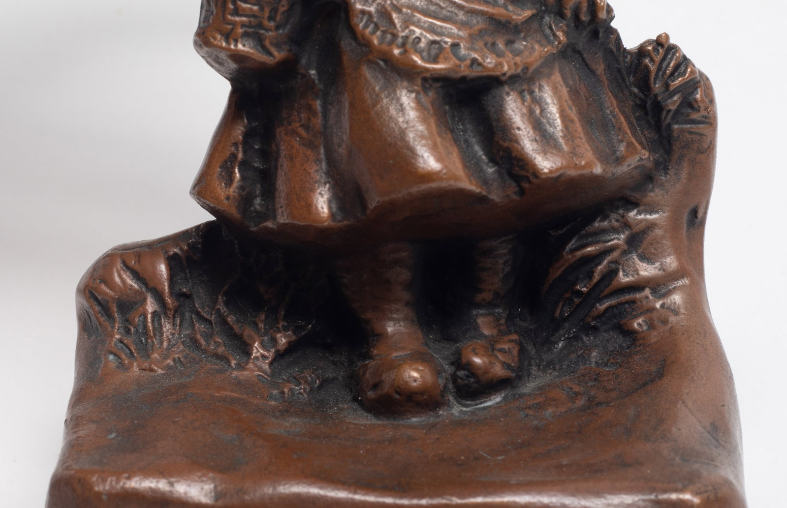Spring Time: Early 1900s Bookends - 6