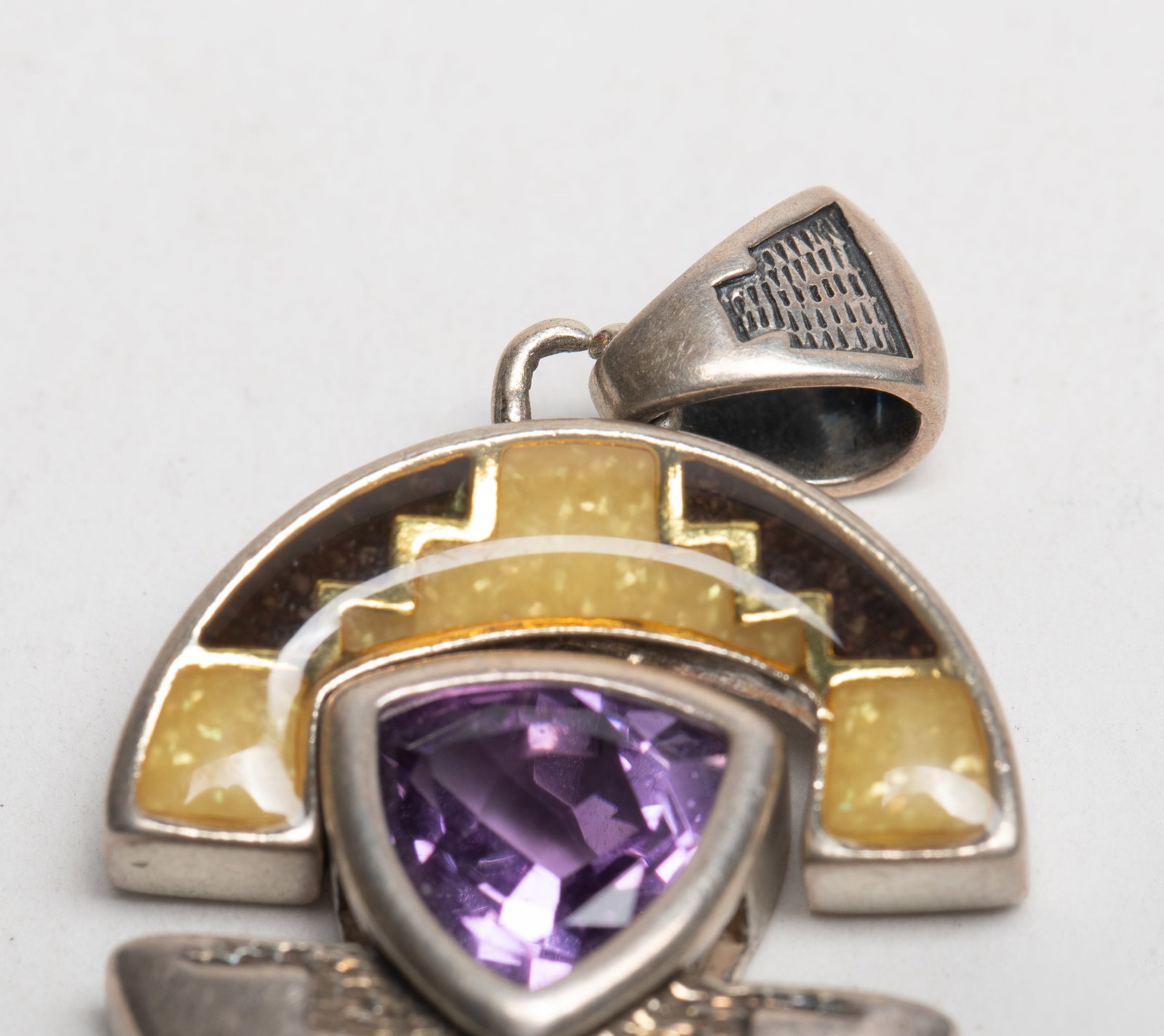 Designed Vtg. Sterling Silver Amethyst Pendant - 4