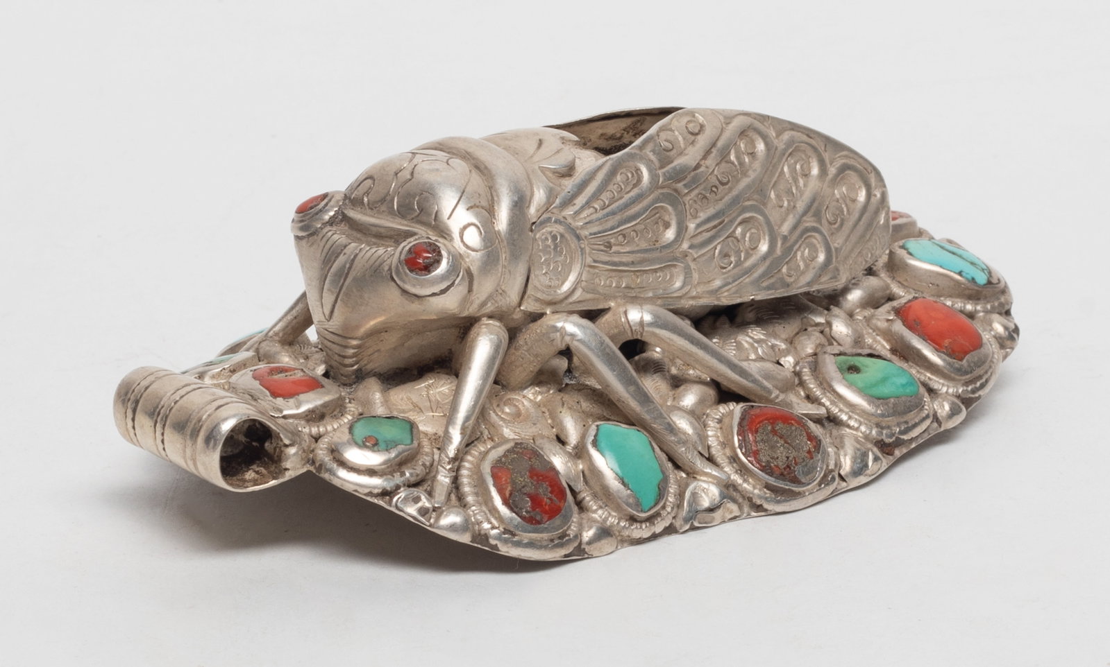 Large Chinese Old Silver Pendant Inlaid Stones (1 of 9)