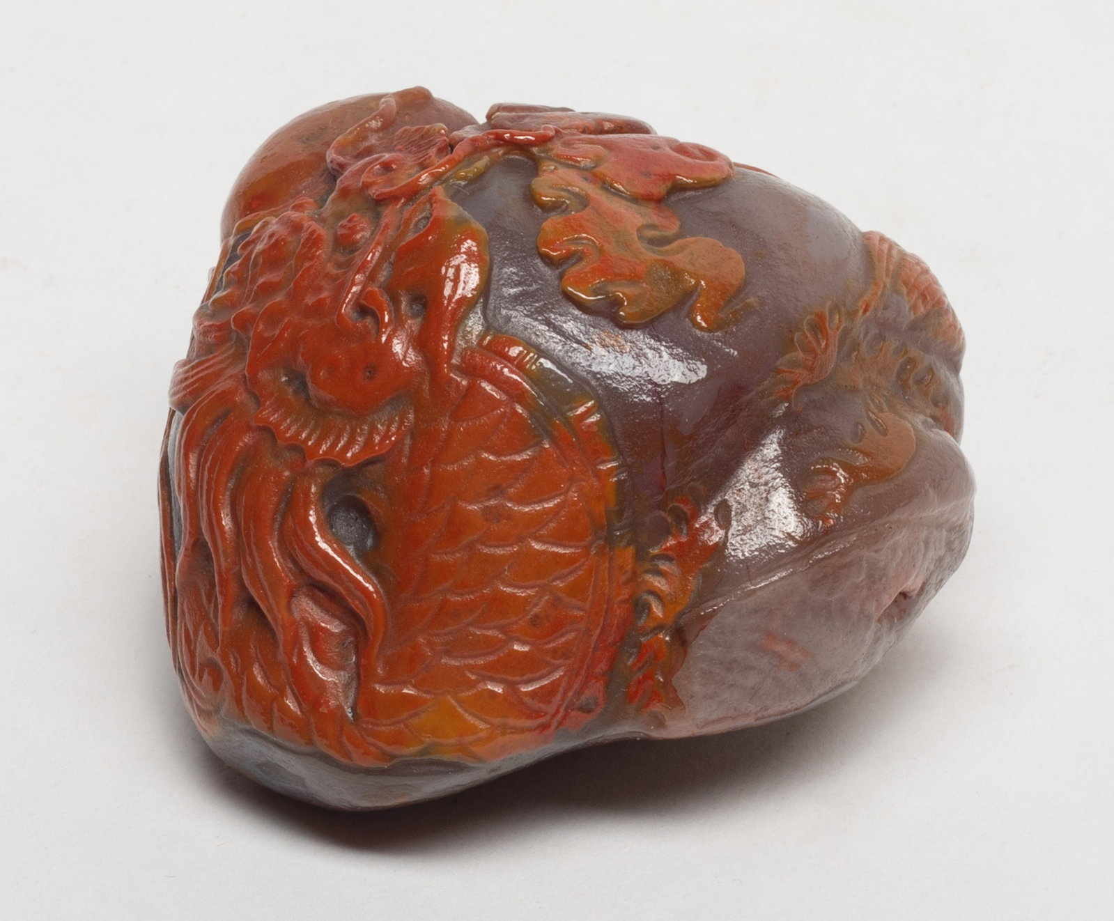 Rare Chinese Cameo Agate NamHong Pendant: Chinese Namhong cameo agate pendant carved with dragon and clouds. Approx. 2.4*2.5*1.5 inch.